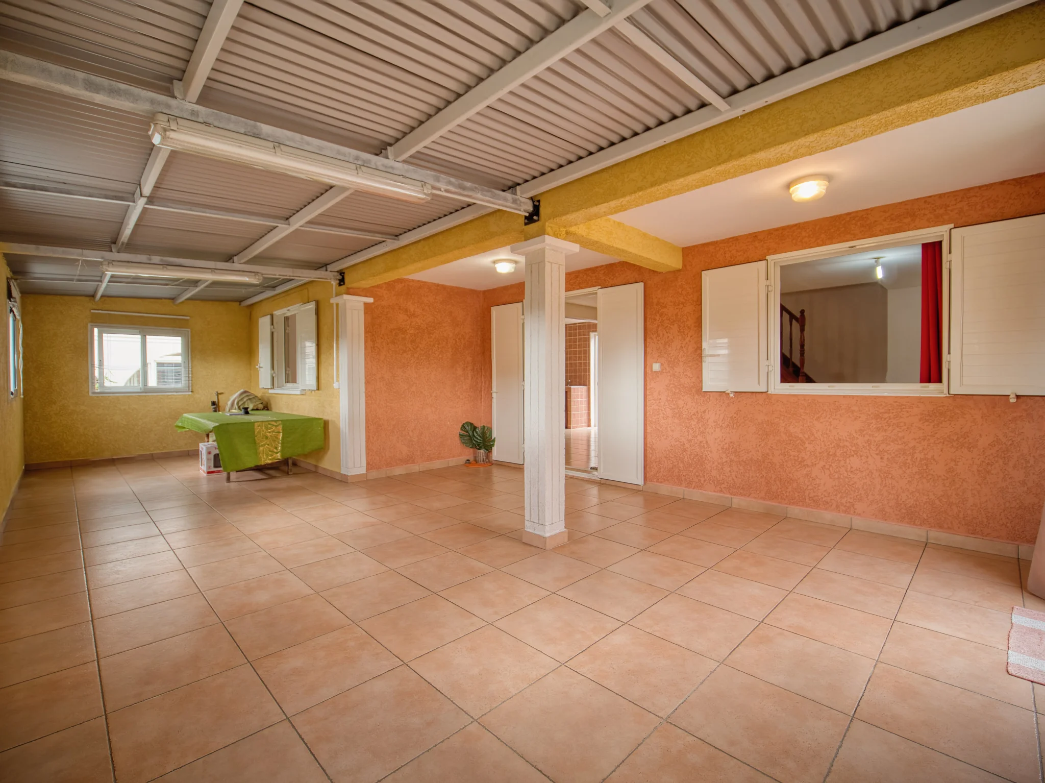 Photo 7 - Maison à vendre - Ancien 330 000 € 4 pièces 3 chambres 116 m² Possession 97419