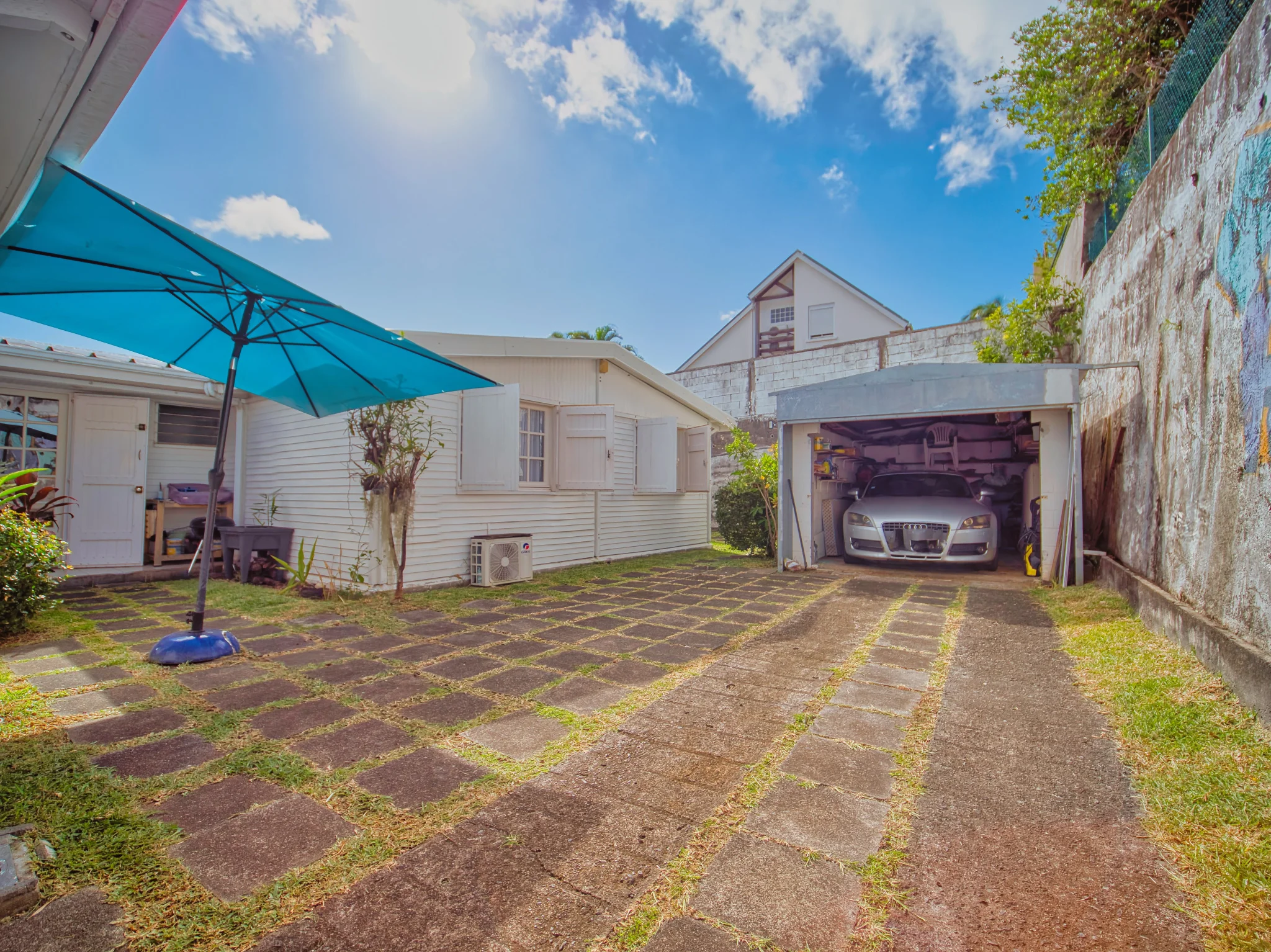 Photo 8 - Maison à vendre - Ancien 745 000 € 5 pièces 4 chambres 220 m² Saint-Denis 97400