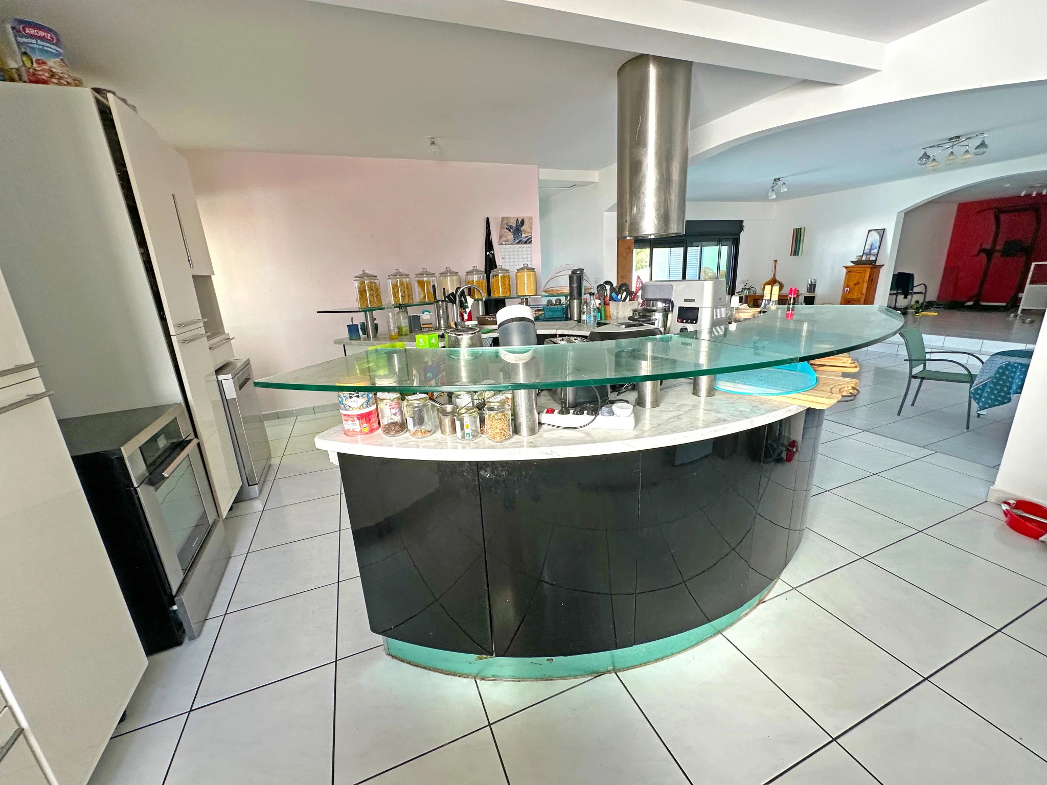 Photo 4 - Maison à vendre - Ancien 575 000 € 4 pièces 3 chambres 247.38 m² Possession 97419