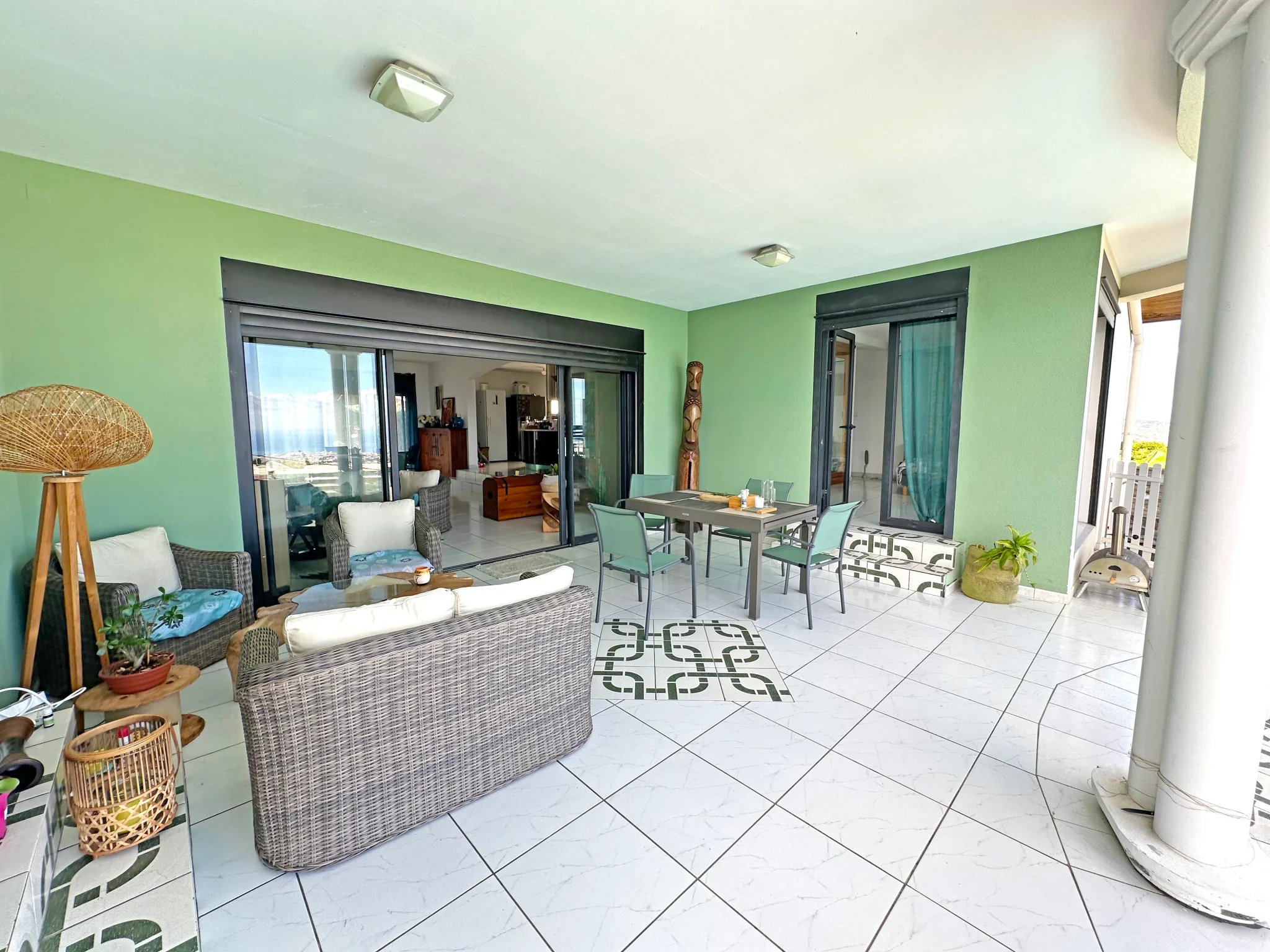 Photo 10 - Maison à vendre - Ancien 575 000 € 4 pièces 3 chambres 247.38 m² Possession 97419