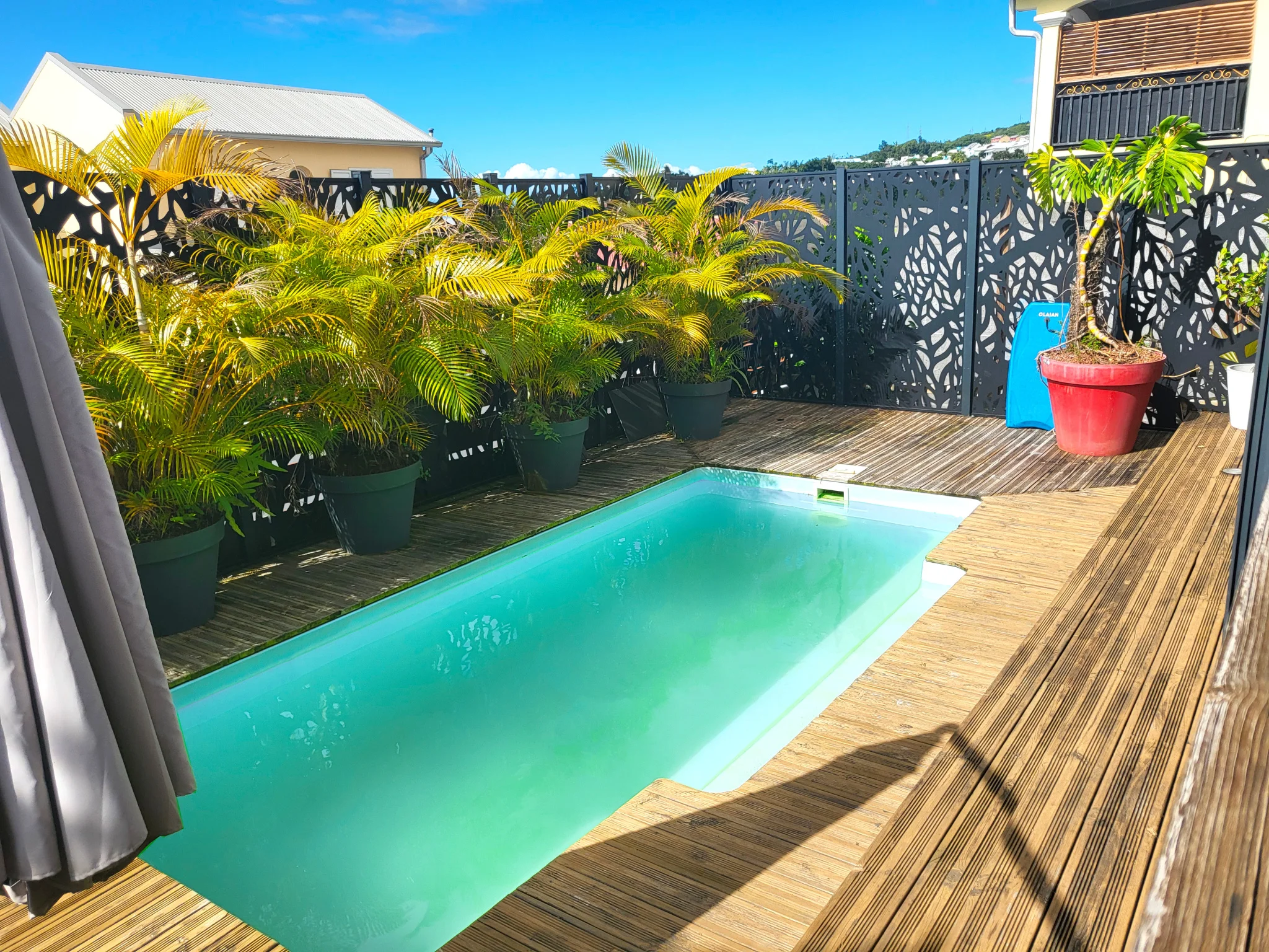 Photo 1 - Maison à vendre - Ancien 610 000 € 5 pièces 4 chambres 160 m² Sainte-Marie 97438