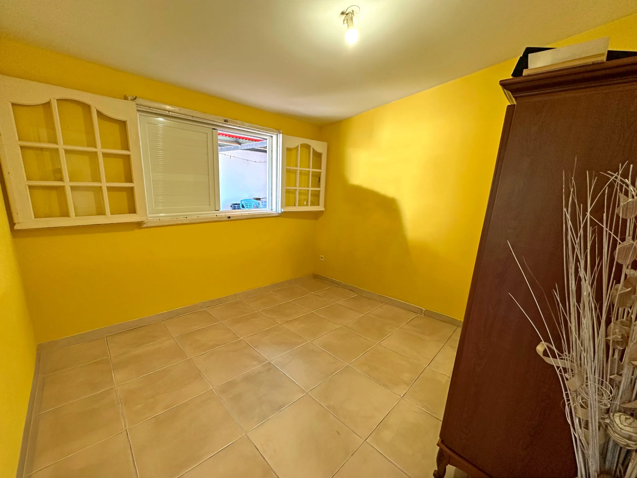 Photo 9 - Maison à vendre - Ancien 200 000 € 4 pièces 3 chambres 90 m² Saint-André 97440