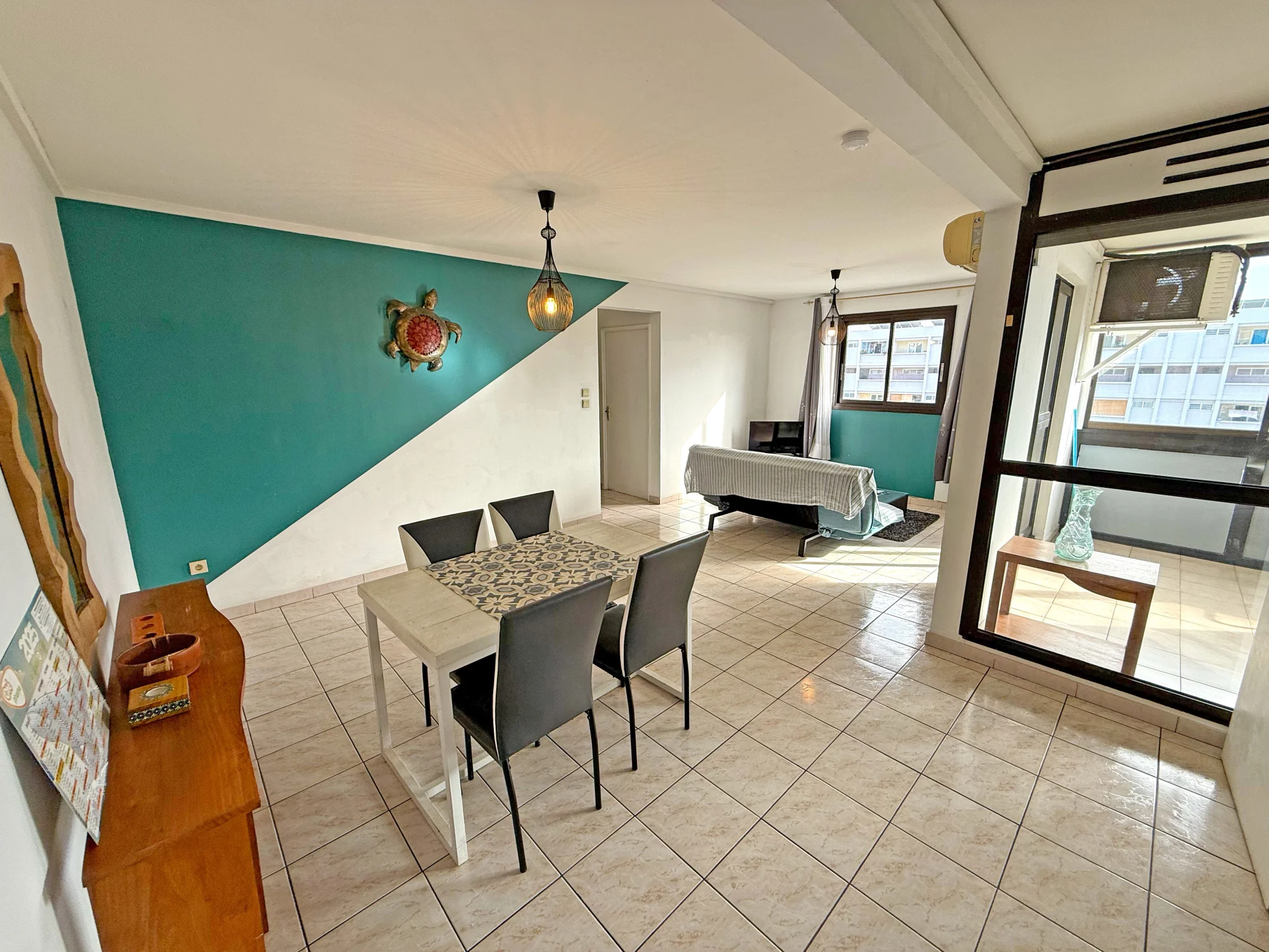 Photo 1 - Appartement à vendre - Ancien 115 000 € 2 pièces 1 chambres 62 m² Saint-Denis 97400