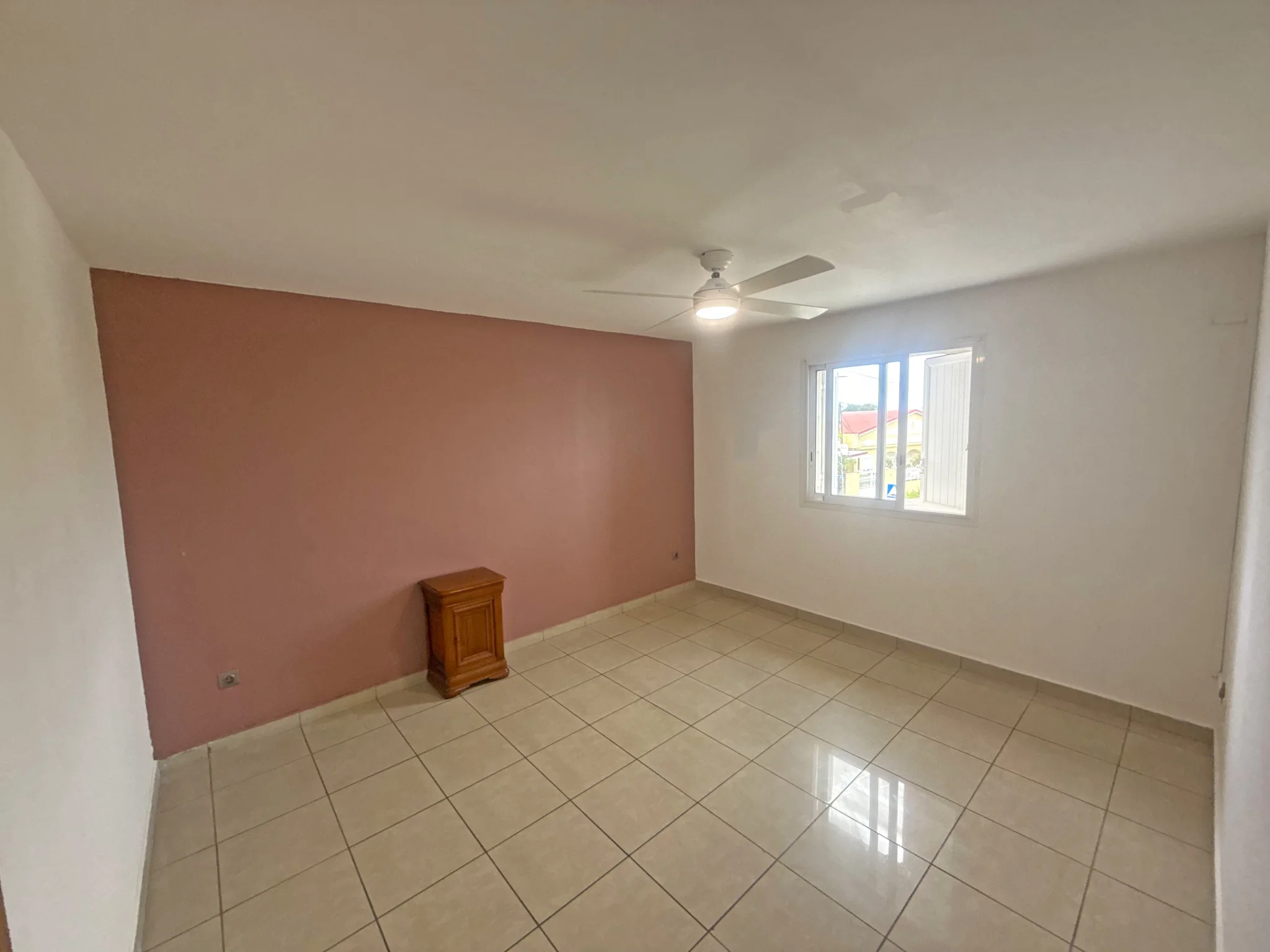 Photo 5 - Maison à louer - Ancien 1 130 € 4 pièces 3 chambres 100 m² Saint-André 97440