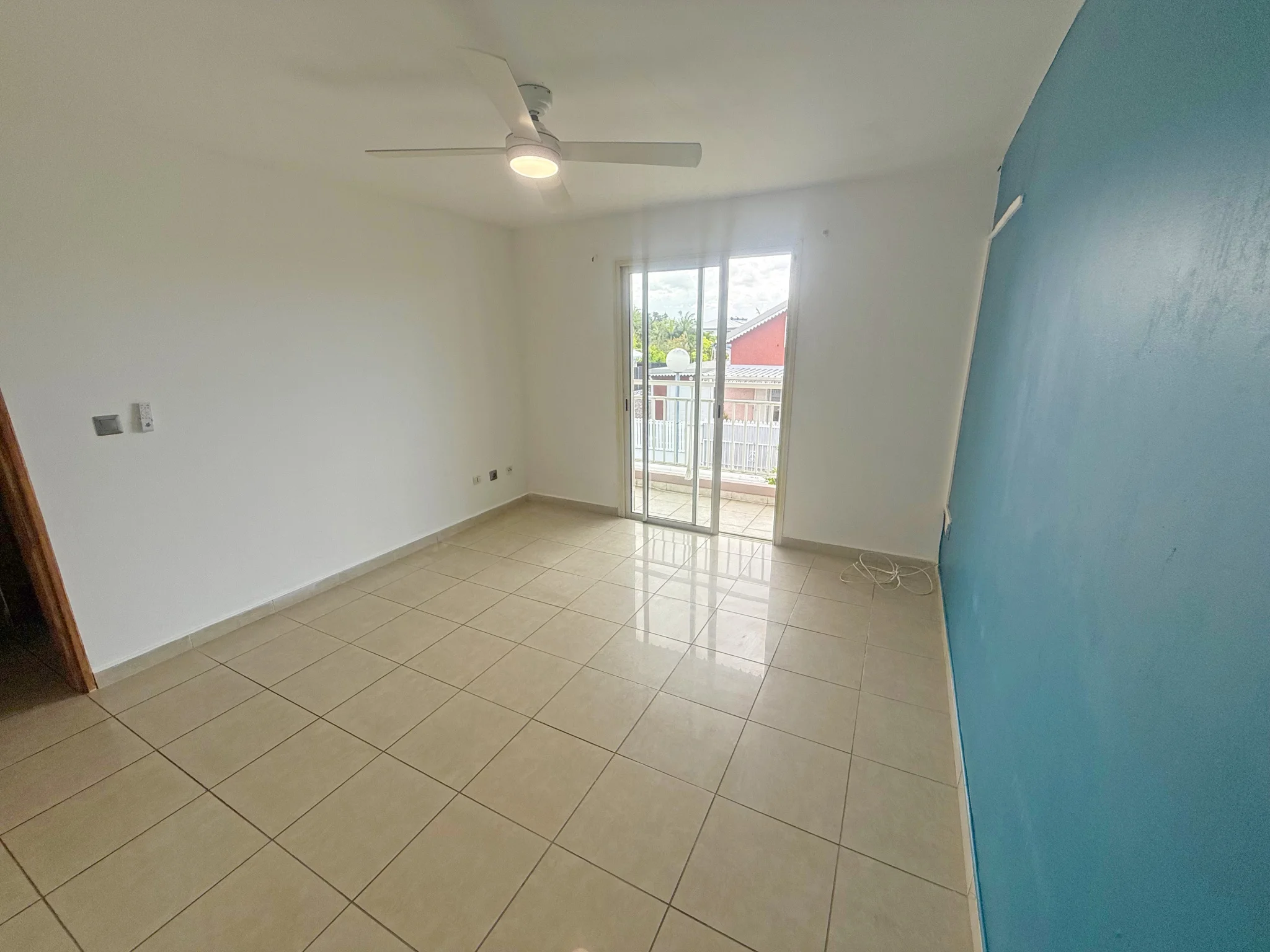 Photo 3 - Maison à louer - Ancien 1 130 € 4 pièces 3 chambres 100 m² Saint-André 97440