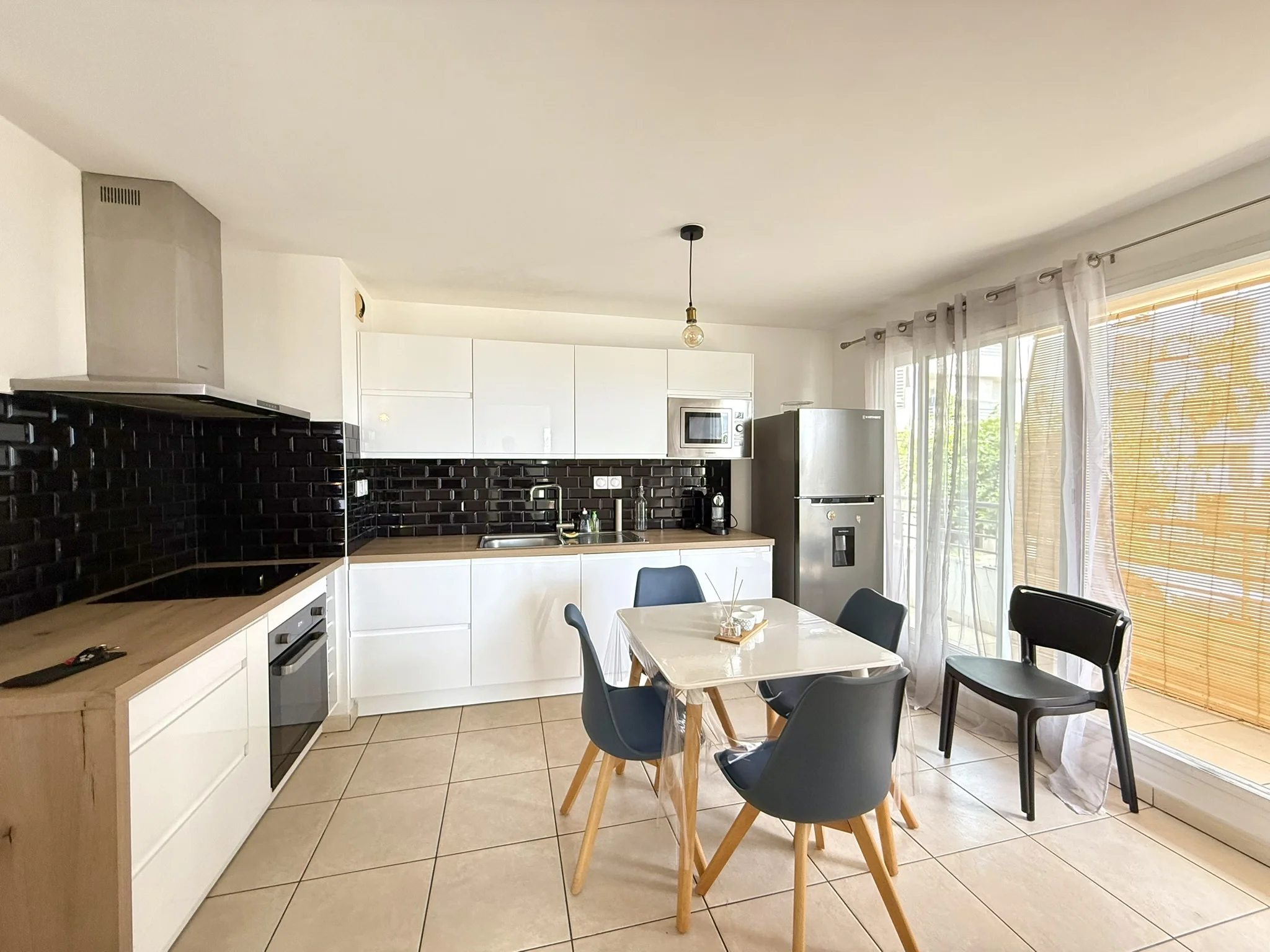 Photo 1 - Appartement à vendre - Ancien 168 000 € 3 pièces 2 chambres 53 m² Saint-Denis 97490