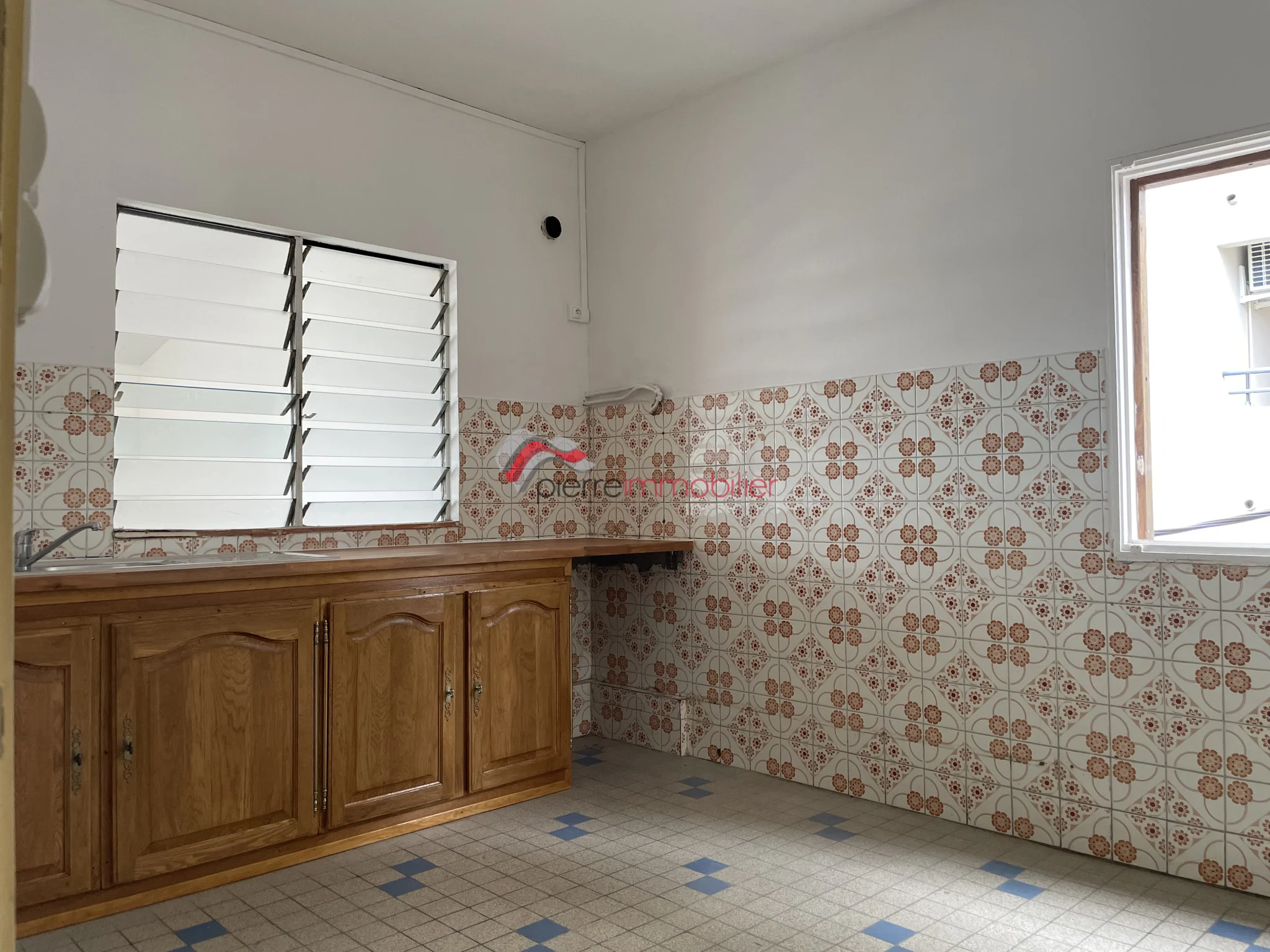 Photo 3 - Appartement à louer - Ancien 800 € 3 pièces 2 chambres 60 m² Le Tampon 97430