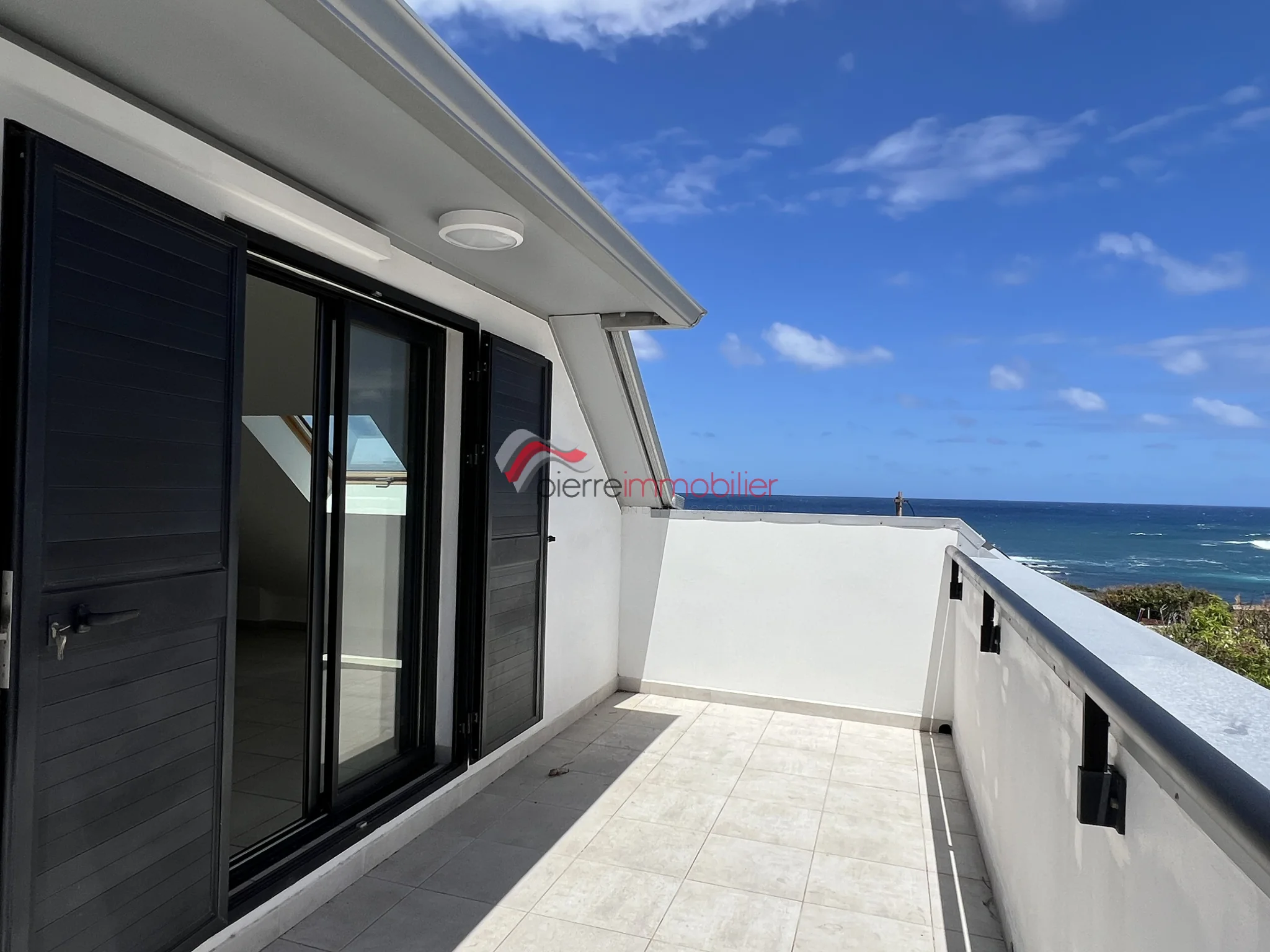 Photo 4 - Appartement à vendre - Ancien 387 920 € 4 pièces 3 chambres 86.3 m² Saint-Pierre 97410