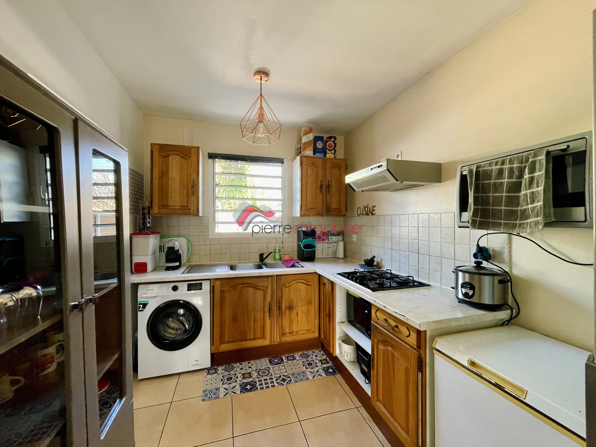 Photo 10 - Maison à vendre - Ancien 520 000 € 13 pièces 8 chambres 256 m² Saint-Louis 97421