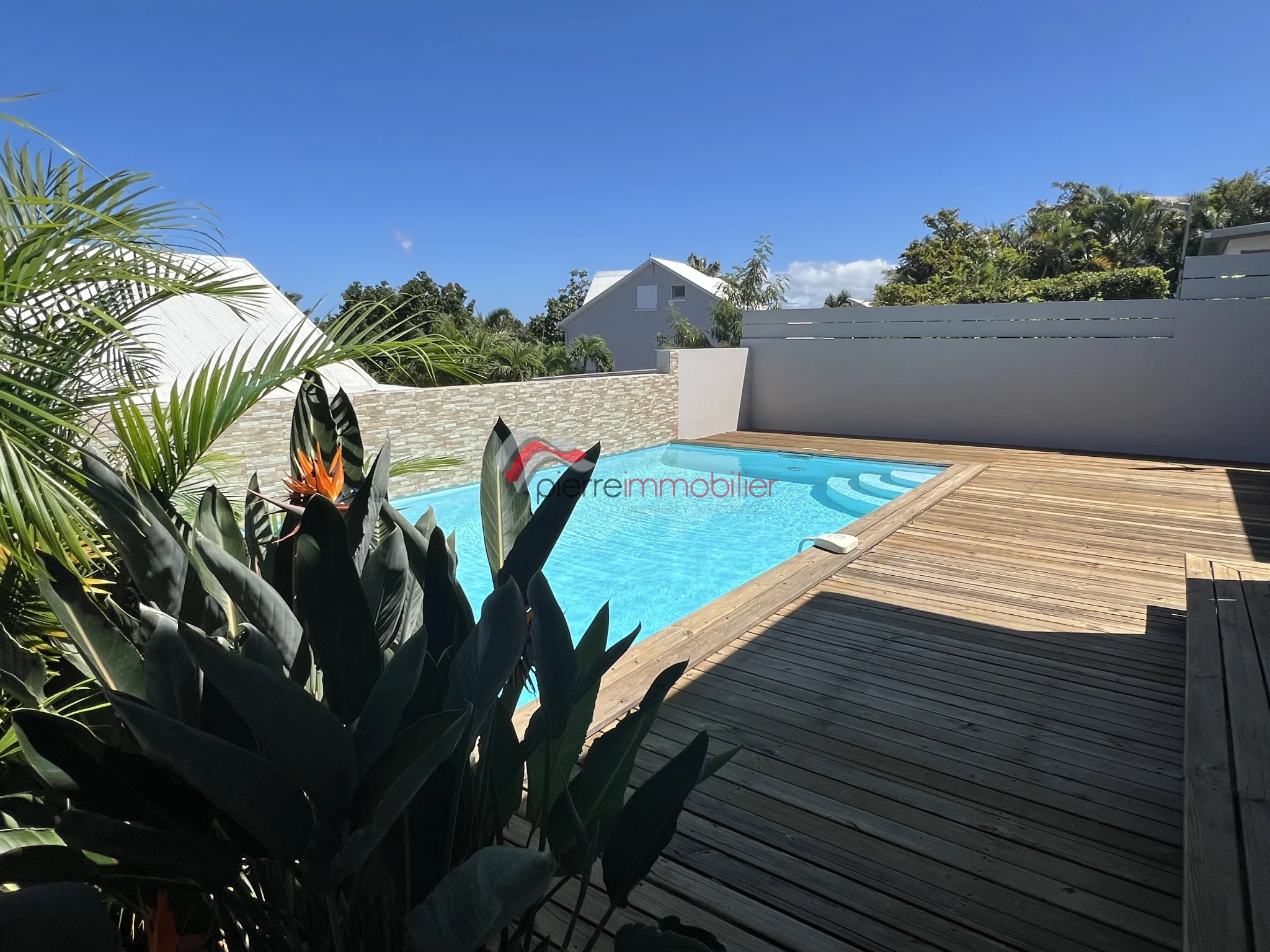 Photo 4 - Maison à vendre - Ancien 380 000 € 4 pièces 3 chambres 93 m² Saint-Pierre 97432