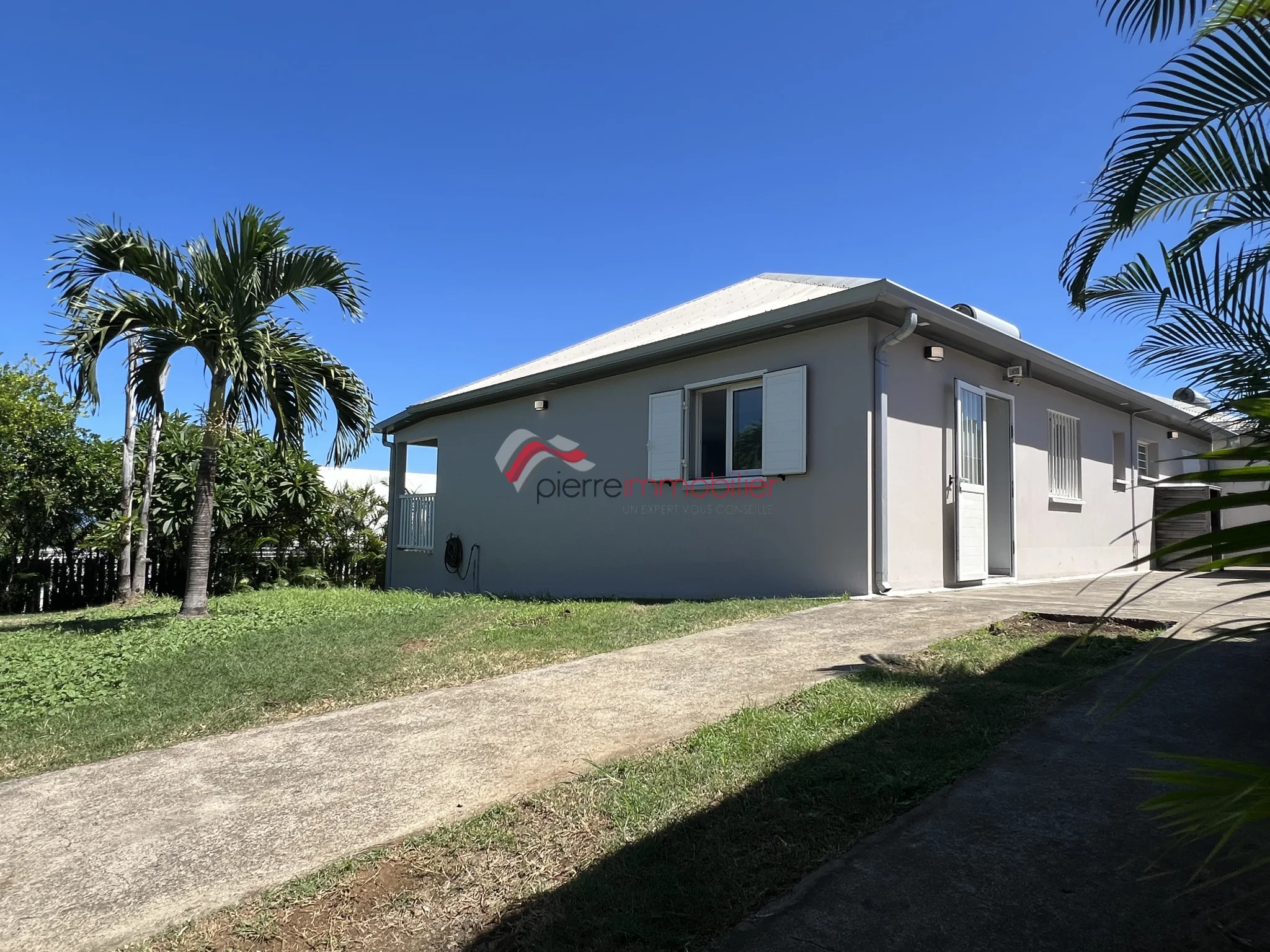 Photo 5 - Maison à vendre - Ancien 380 000 € 4 pièces 3 chambres 93 m² Saint-Pierre 97432