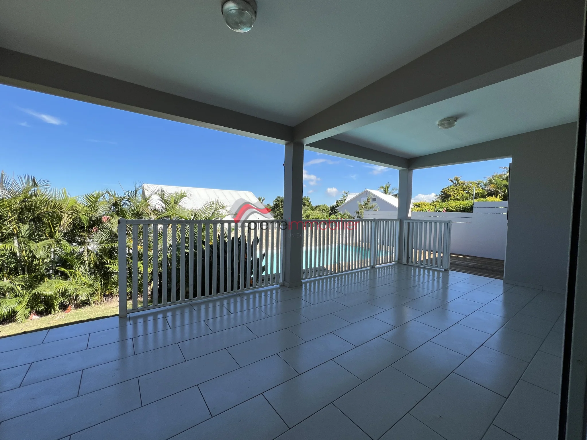 Photo 6 - Maison à vendre - Ancien 380 000 € 4 pièces 3 chambres 93 m² Saint-Pierre 97432