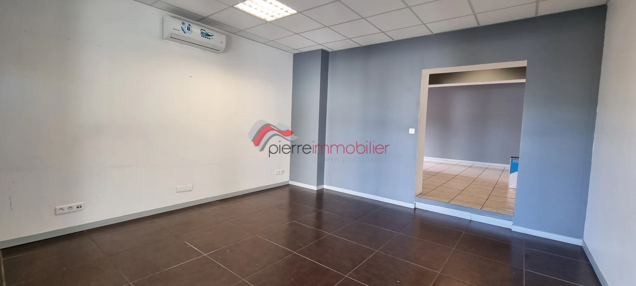 Photo 5 - Local à louer - Ancien 1 100 € 48 m² Saint-Pierre 97410