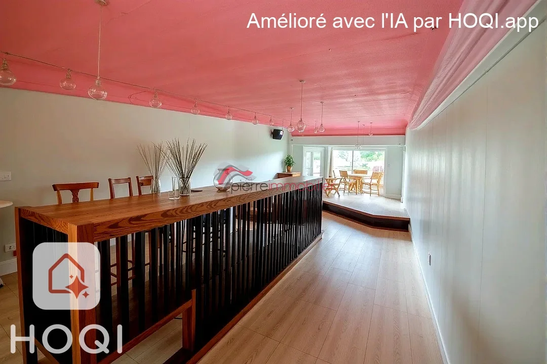 Photo 2 - Local à louer - Ancien 1 350 € 70 m² Saint-Pierre 97410