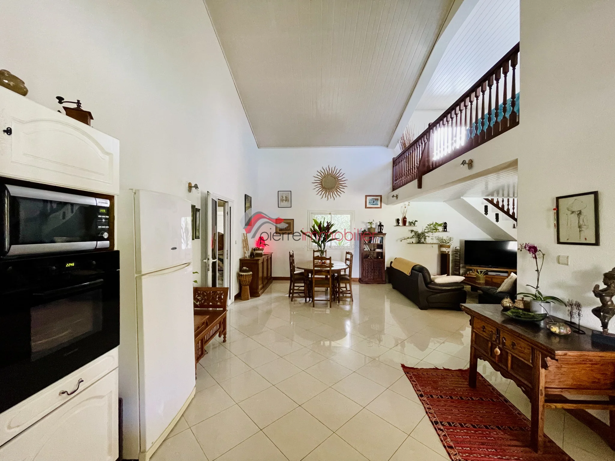 Photo 4 - Maison à vendre - Ancien 525 000 € 6 pièces 5 chambres 167.3 m² La Rivière 97421