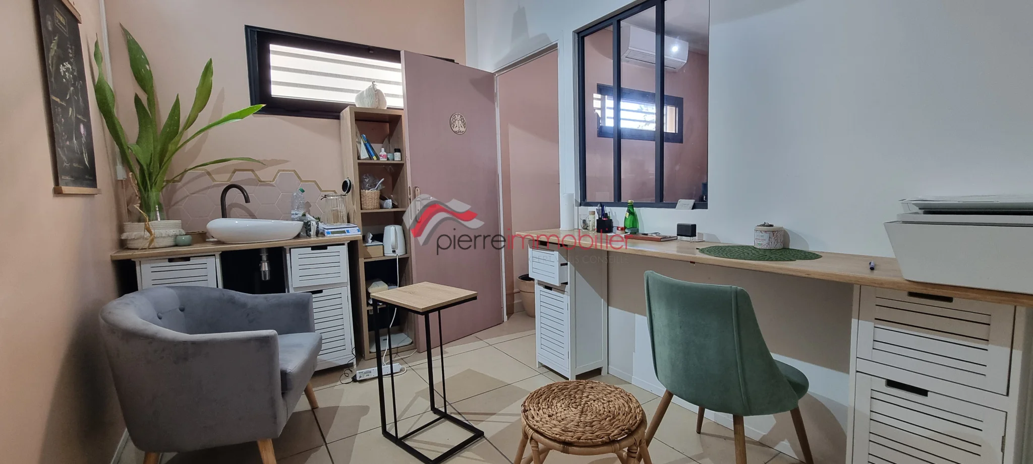 Photo 4 - Local à louer - Ancien 1 520 € 68 m² Saint-Pierre 97410