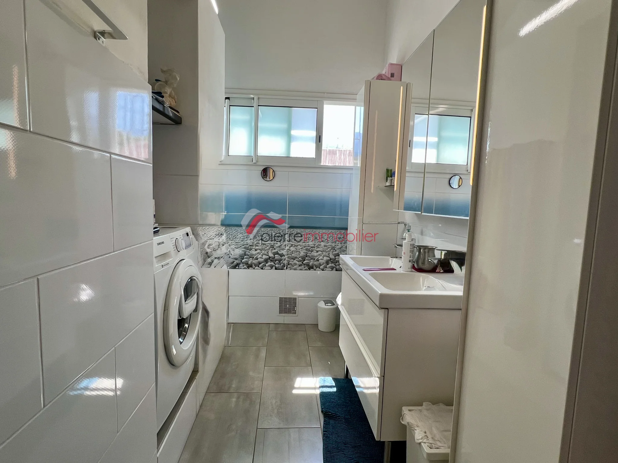 Photo 4 - Maison à vendre - Ancien 330 750 € 5 pièces 4 chambres 130 m² Saint-Louis 97421