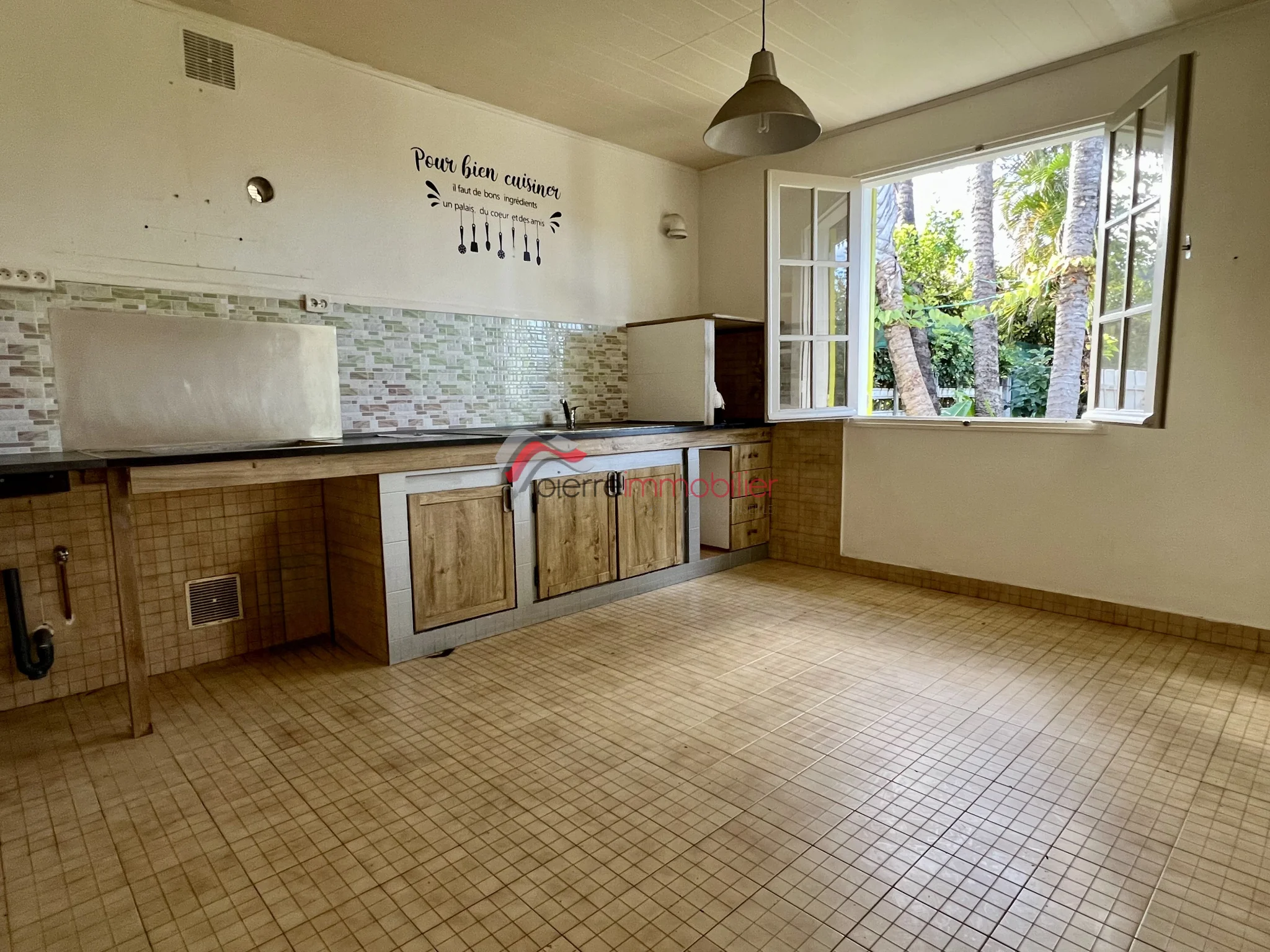 Photo 4 - Maison à vendre - Ancien 367 500 € 6 pièces 4 chambres 132 m² Entre-Deux 97414