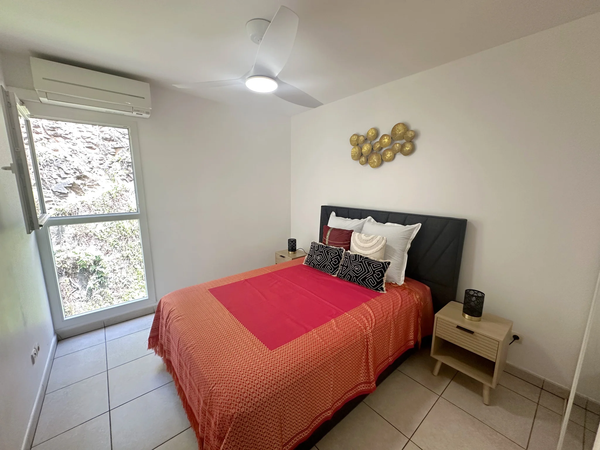 Photo 3 - Appartement à louer - Ancien 1 100 € 3 pièces 2 chambres 66 m² Saint-Denis 97400