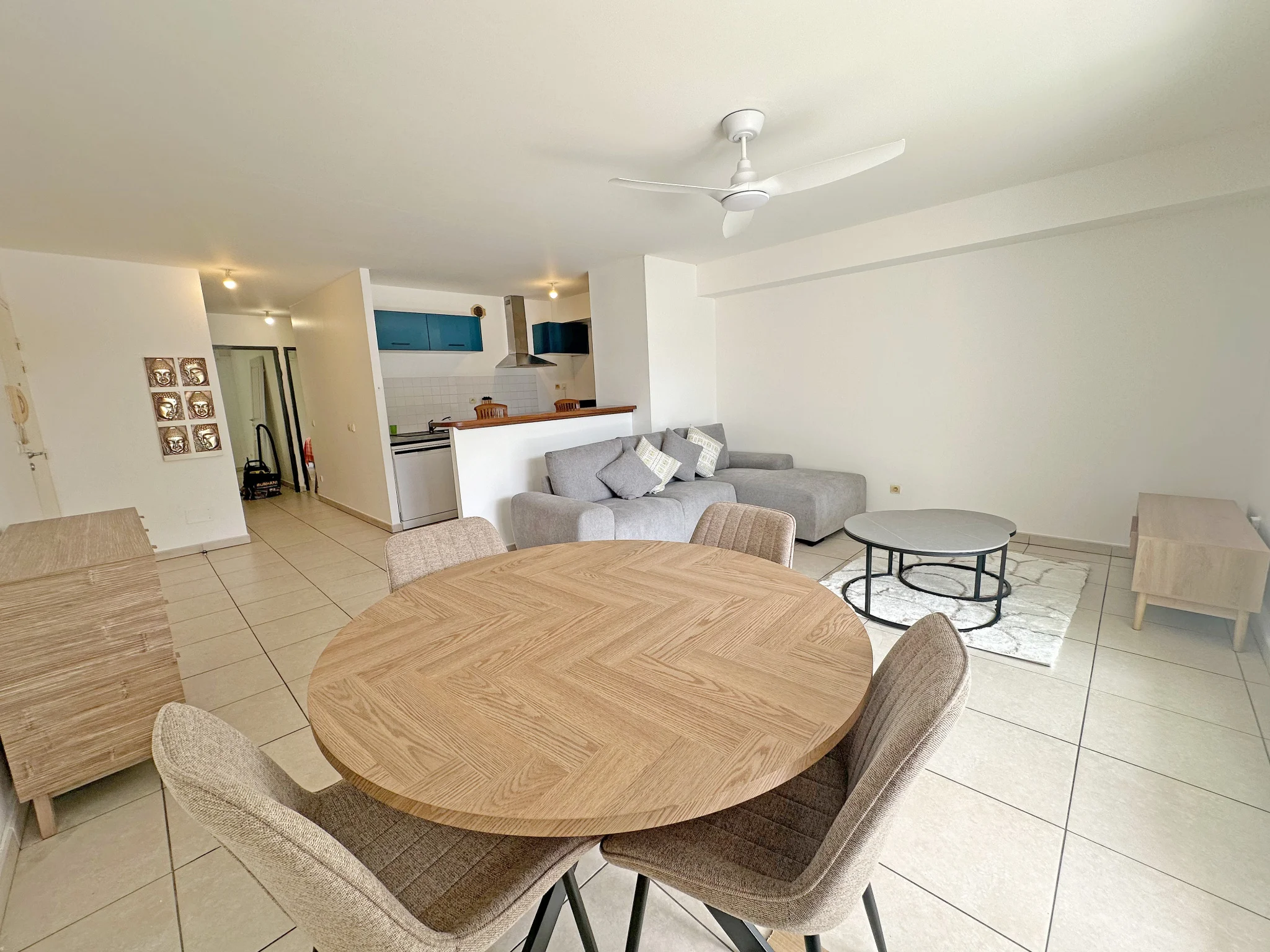 Photo 1 - Appartement à louer - Ancien 1 100 € 3 pièces 2 chambres 66 m² Saint-Denis 97400