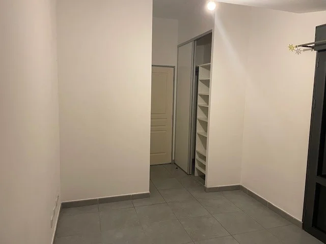 Photo 21 - Maison à vendre - Ancien 388 500 € 5 pièces 4 chambres 120 m² Saint-Denis 97400