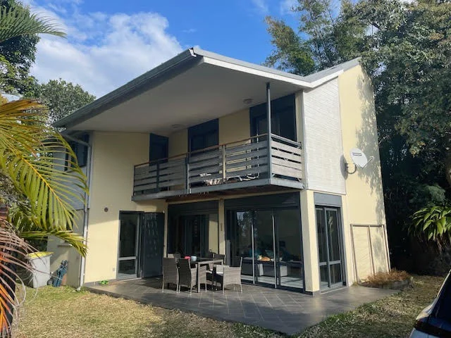 Photo 1 - Maison à vendre - Ancien 388 500 € 5 pièces 4 chambres 120 m² Saint-Denis 97400