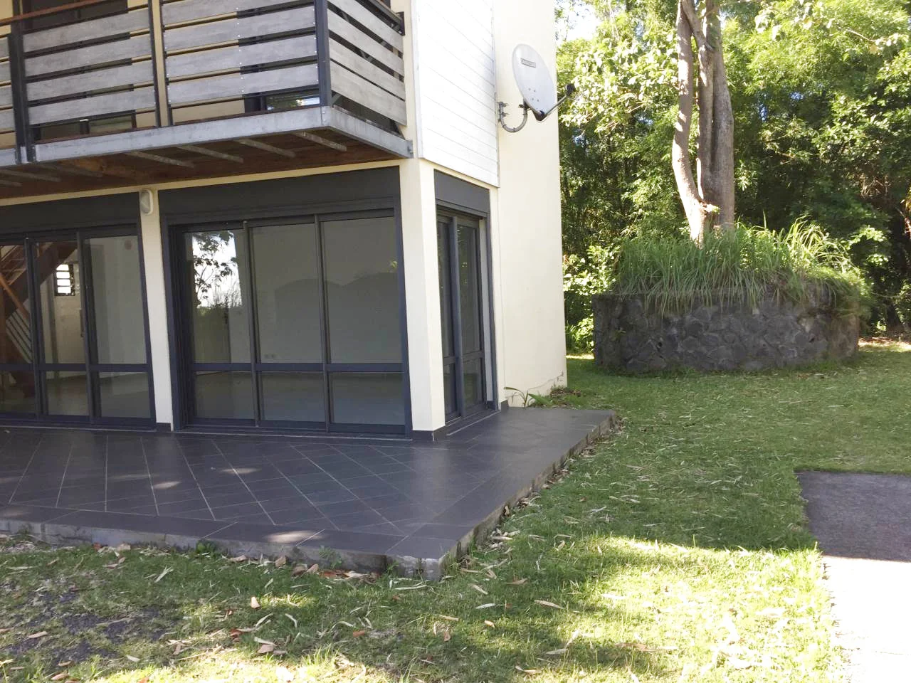 Photo 2 - Maison à vendre - Ancien 388 500 € 5 pièces 4 chambres 120 m² Saint-Denis 97400