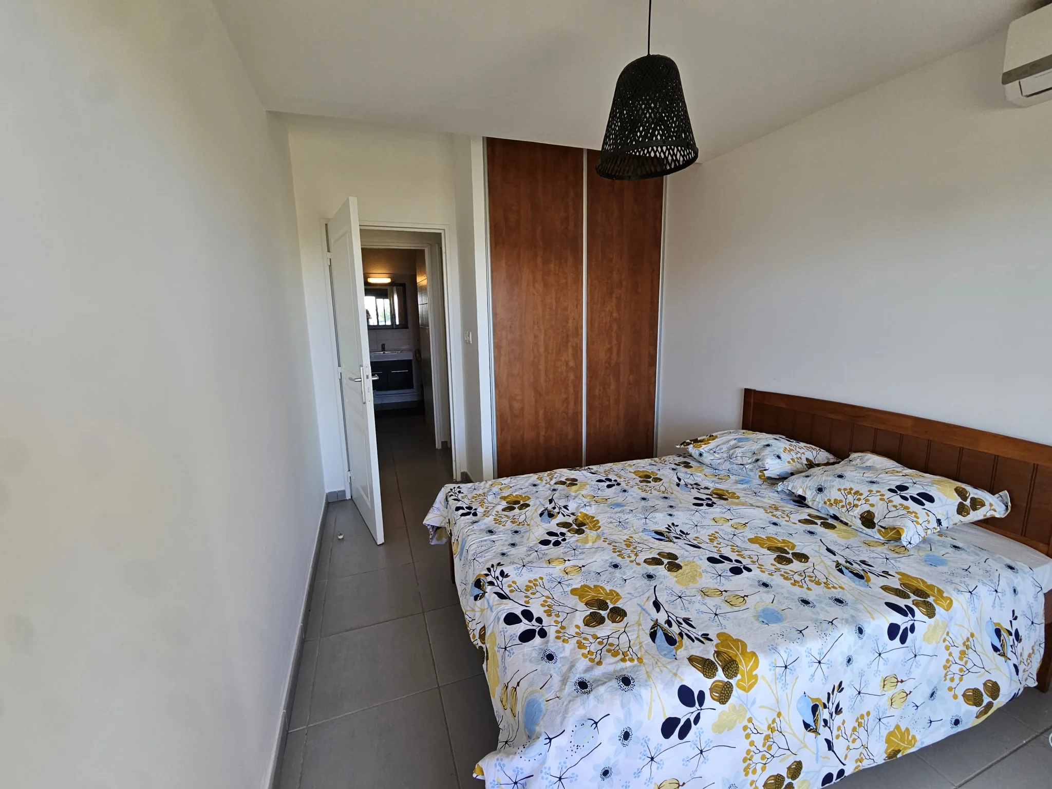 Photo 8 - Appartement à vendre - Ancien 219 350 € 4 pièces 3 chambres 87.15 m² Saint-Denis 97400