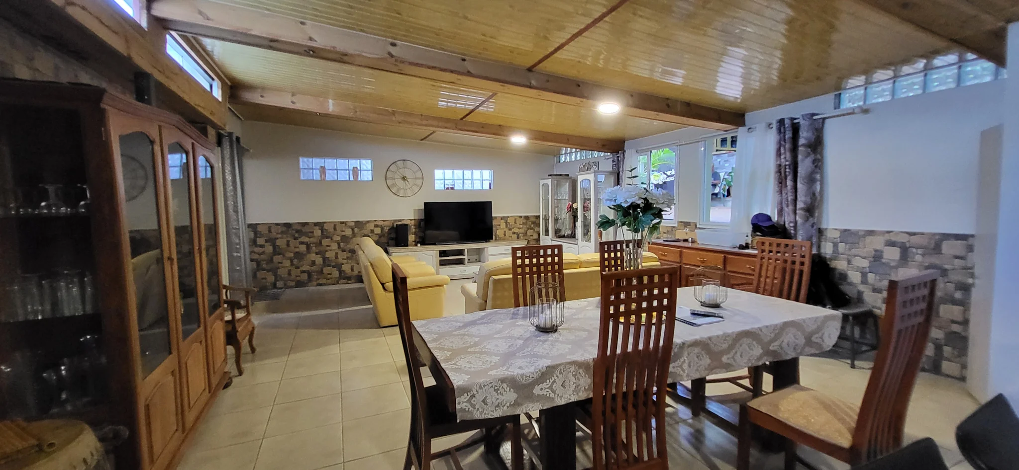 Photo 3 - Maison à vendre - Ancien 245 000 € 5 pièces 3 chambres 144 m² Sainte-Marie 97438