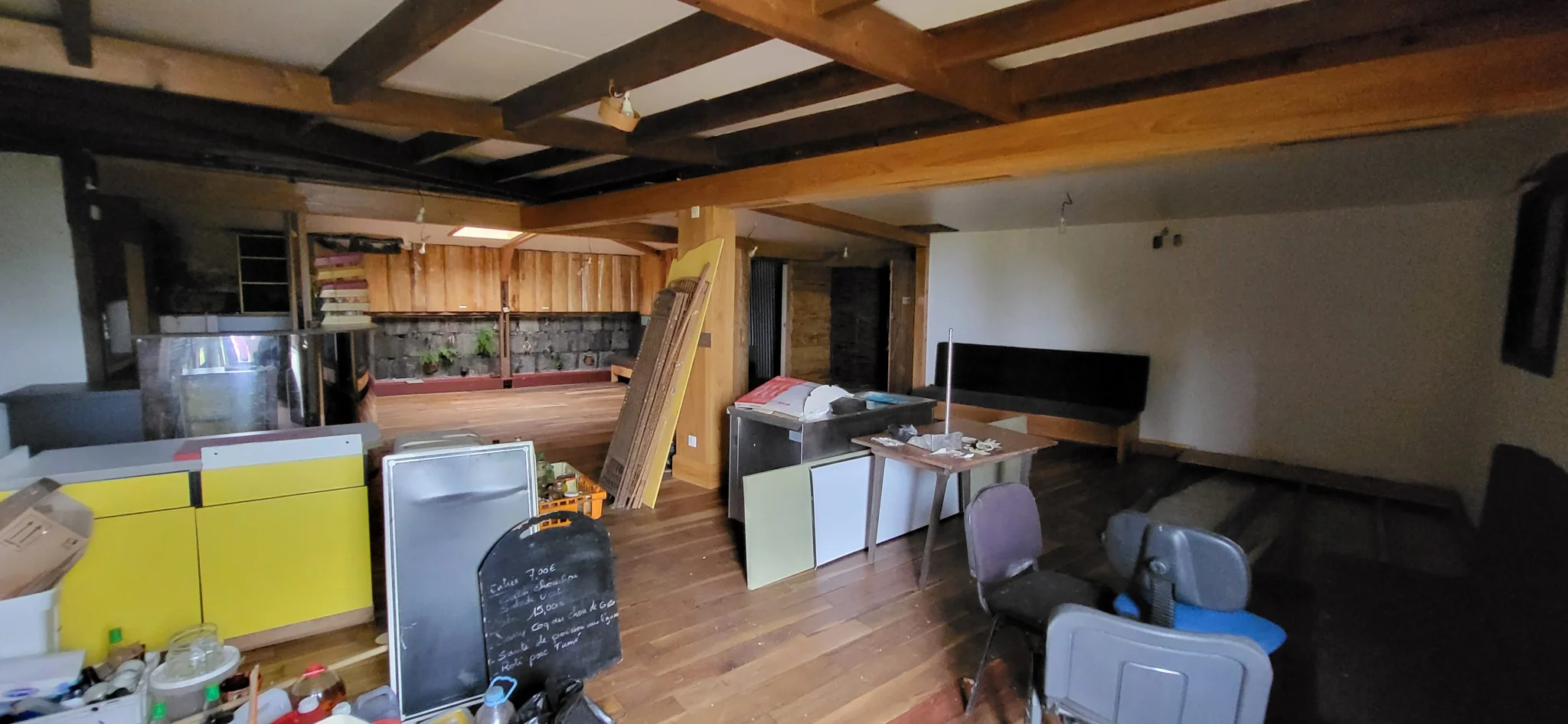 Photo 2 - Maison à vendre - Ancien 235 000 € 10 pièces 2 chambres 280 m² Plaine-des-Palmistes 97431