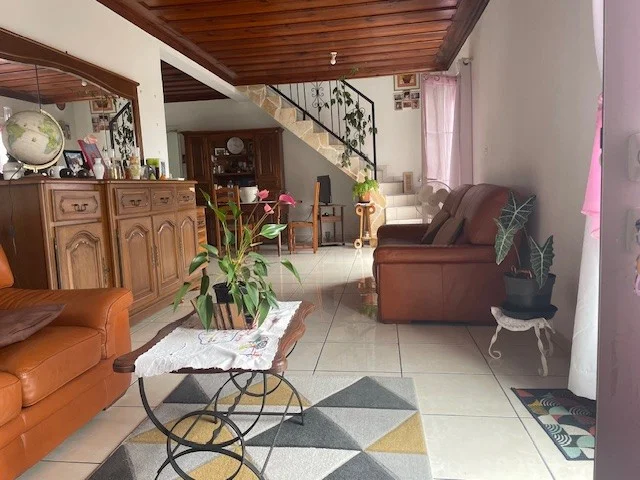 Photo 5 - Maison à vendre - Ancien 299 600 € 5 pièces 4 chambres 120 m² Saint-André 97440