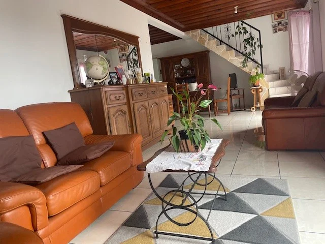 Photo 4 - Maison à vendre - Ancien 299 600 € 5 pièces 4 chambres 120 m² Saint-André 97440