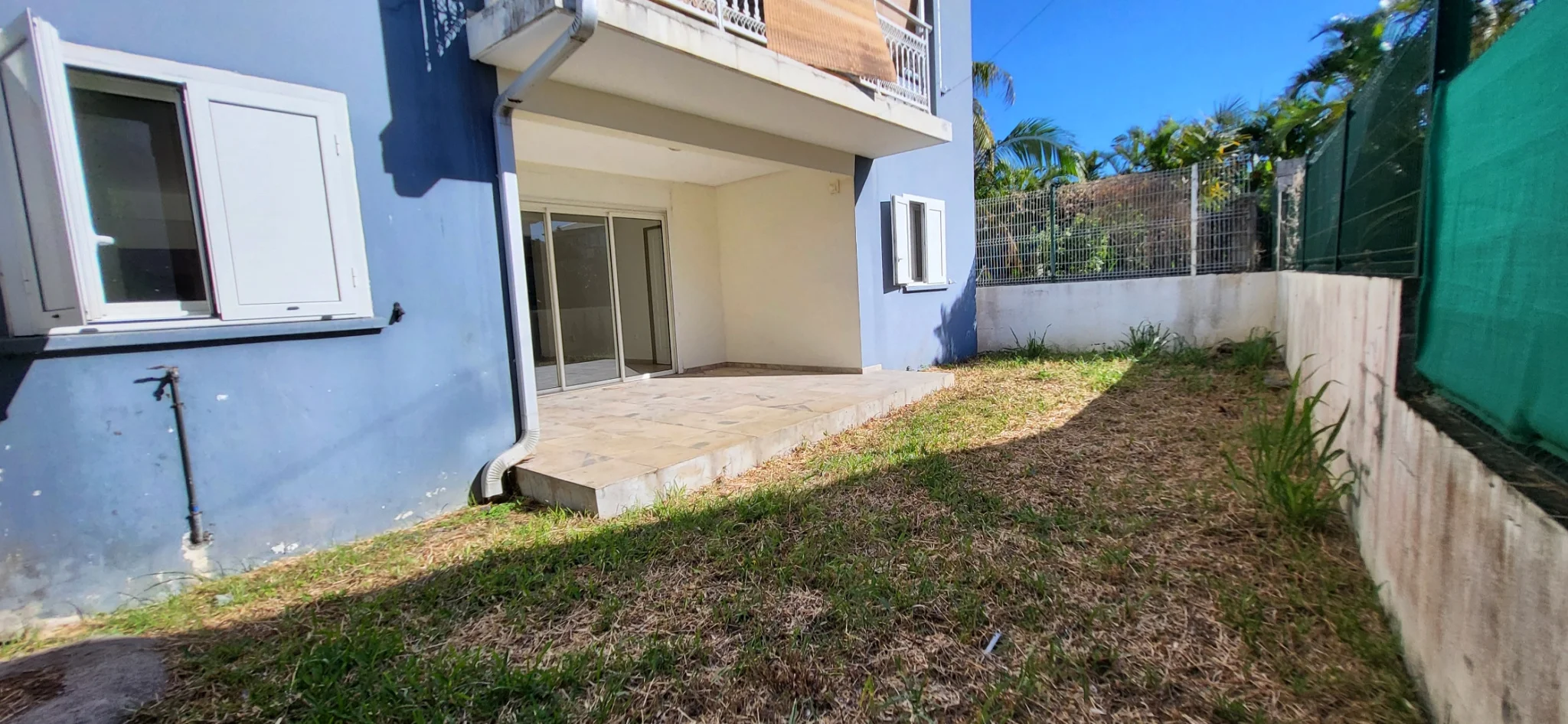 Photo 2 - Appartement à vendre - Ancien 194 400 € 4 pièces 3 chambres 88 m² Sainte-Suzanne 97441