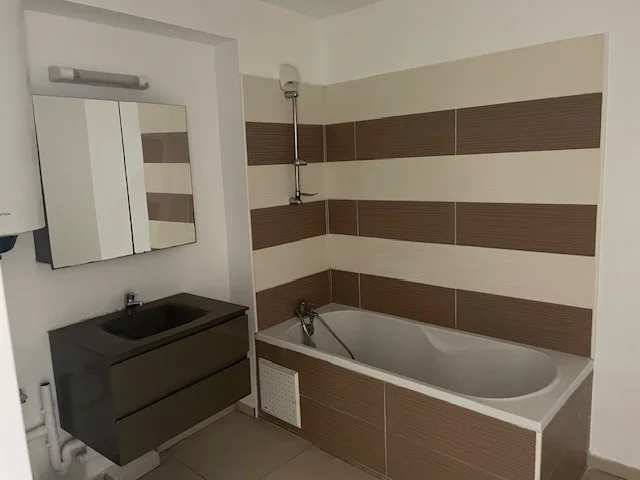 Photo 11 - Appartement à vendre - Ancien 183 600 € 3 pièces 2 chambres 74.76 m² Saint-Denis 97400