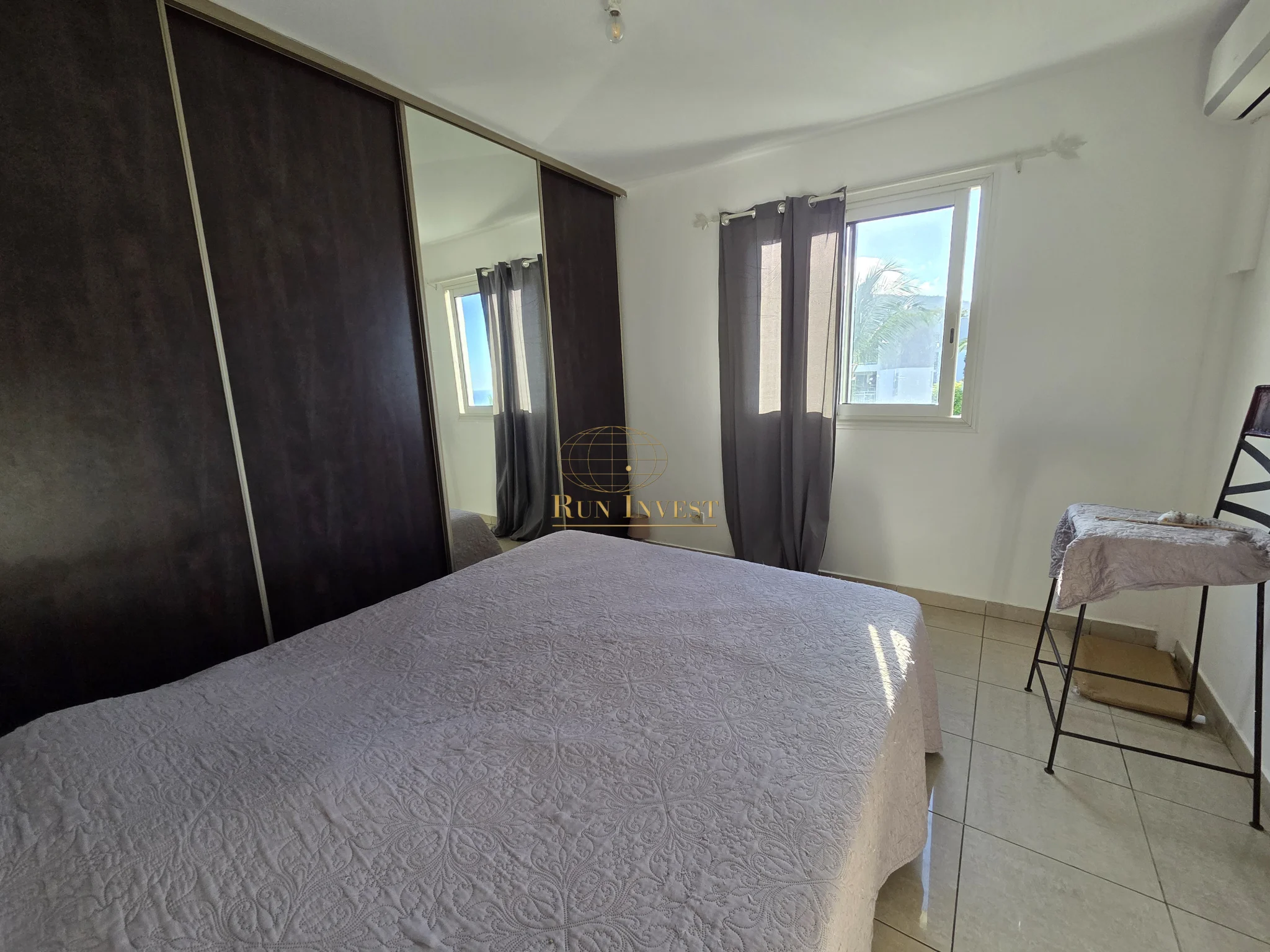 Photo 4 - Appartement à vendre - Ancien 187 000 € 4 pièces 3 chambres 76.42 m² Saint-Denis 97400