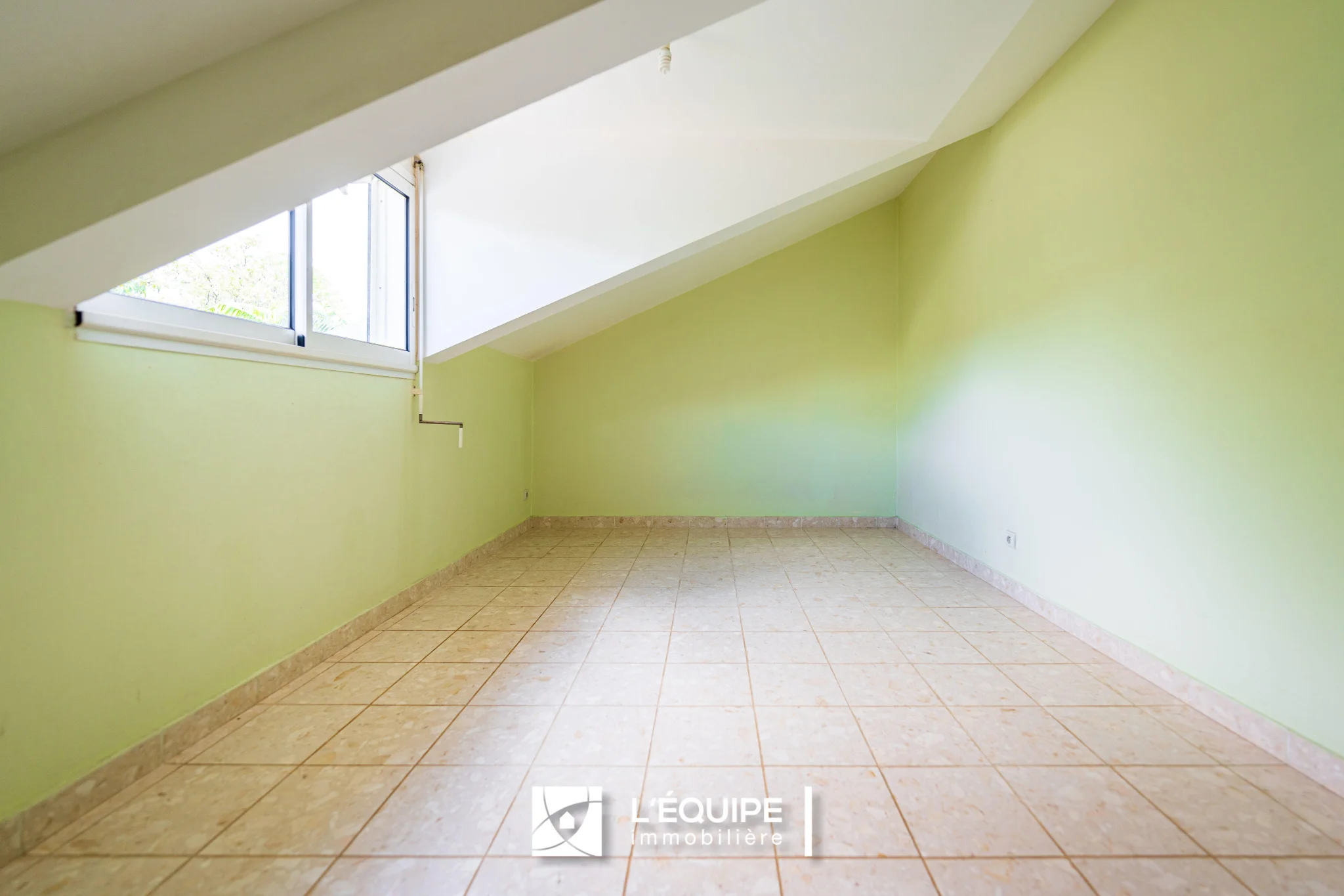 Photo 4 - Maison à vendre - Ancien 452 000 € 5 pièces 3 chambres 148 m² Saint-Denis 97490