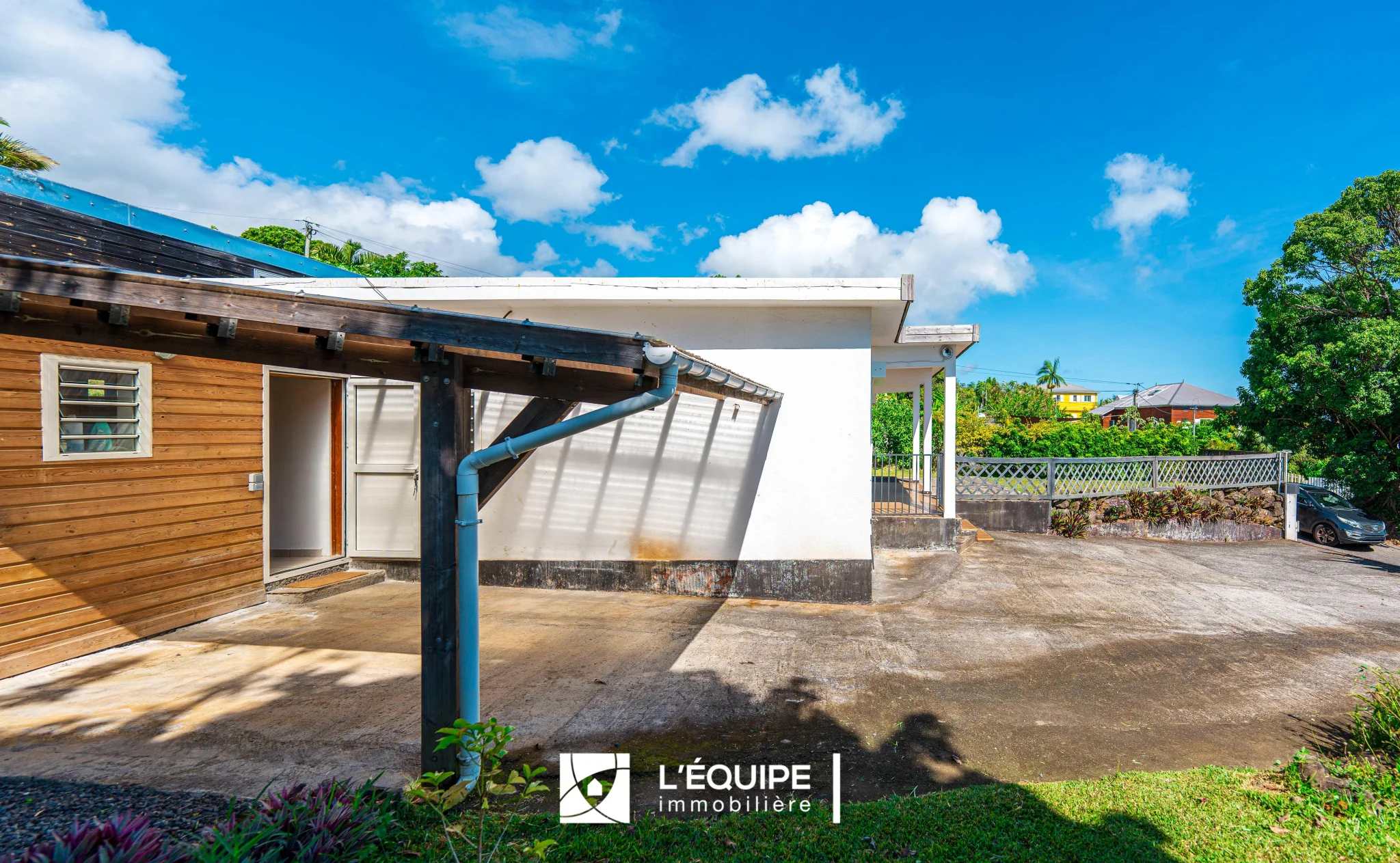 Photo 5 - Maison à vendre - Ancien 449 900 € 6 pièces 4 chambres 120 m² Sainte-Clotilde 97490