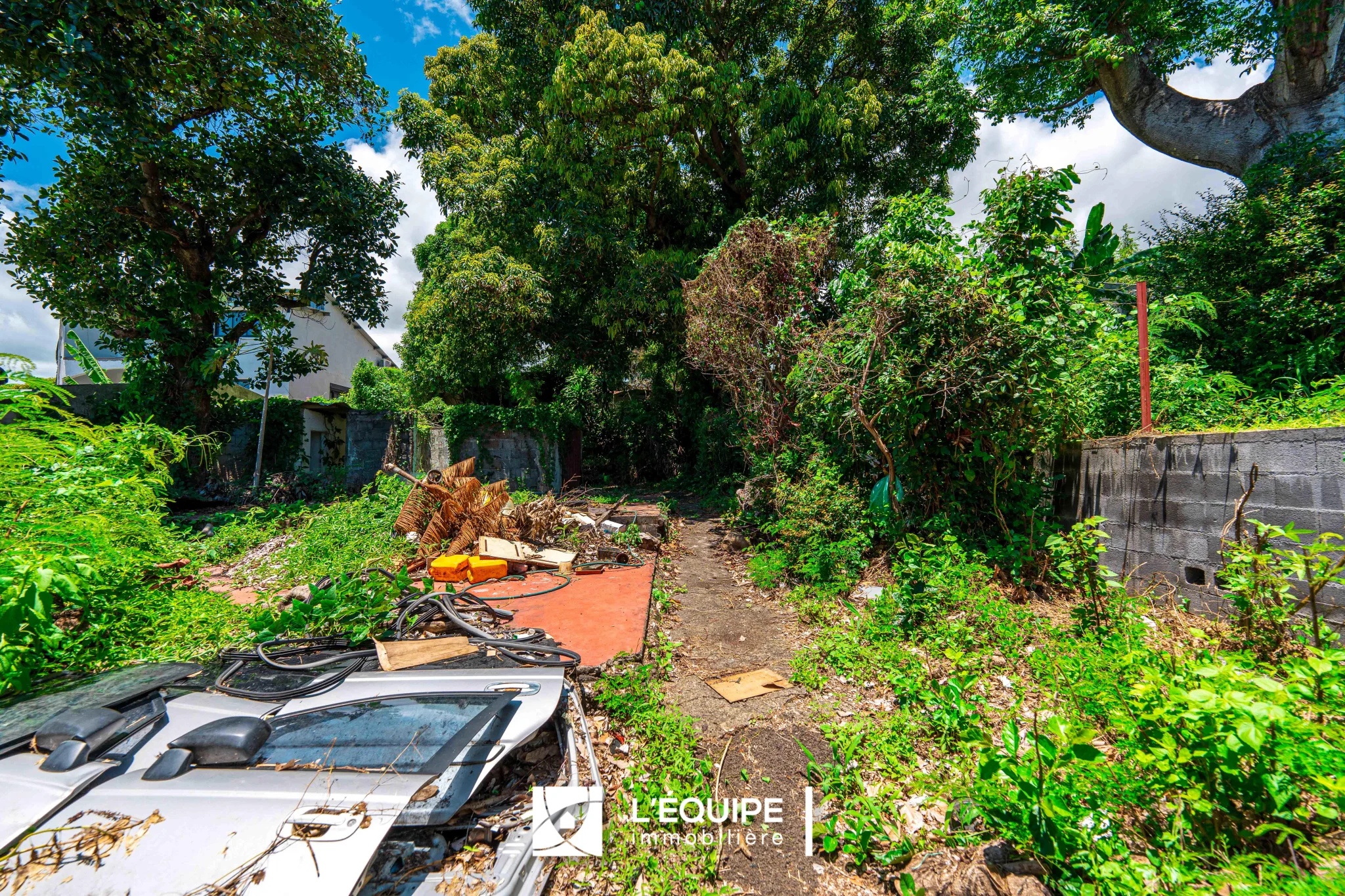 Photo 6 - Terrain à vendre - Ancien 333 900 € 890 m² Sainte-Marie 97438