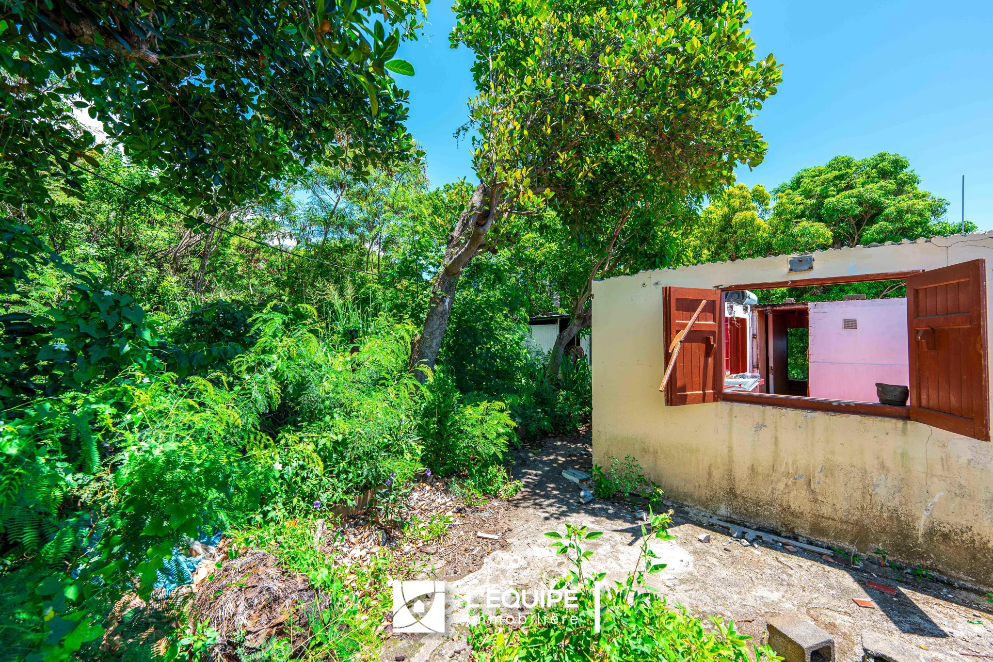 Photo 4 - Terrain à vendre - Ancien 333 900 € 890 m² Sainte-Marie 97438