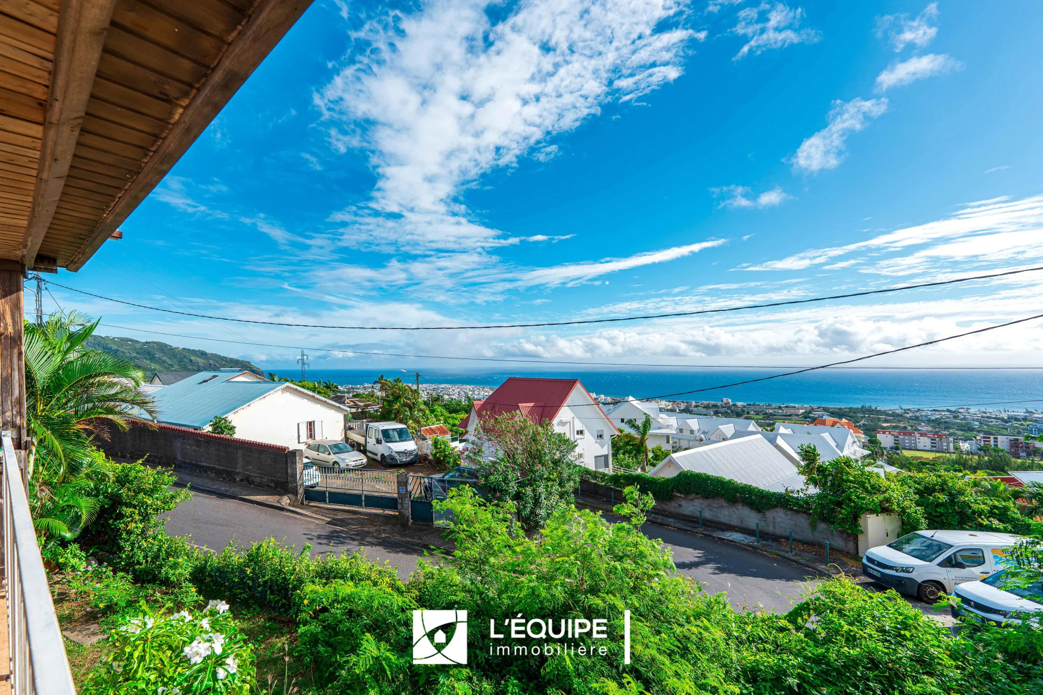 Photo 3 - Maison à vendre - Ancien 320 250 € 5 pièces 153 m² Saint-Denis 97400