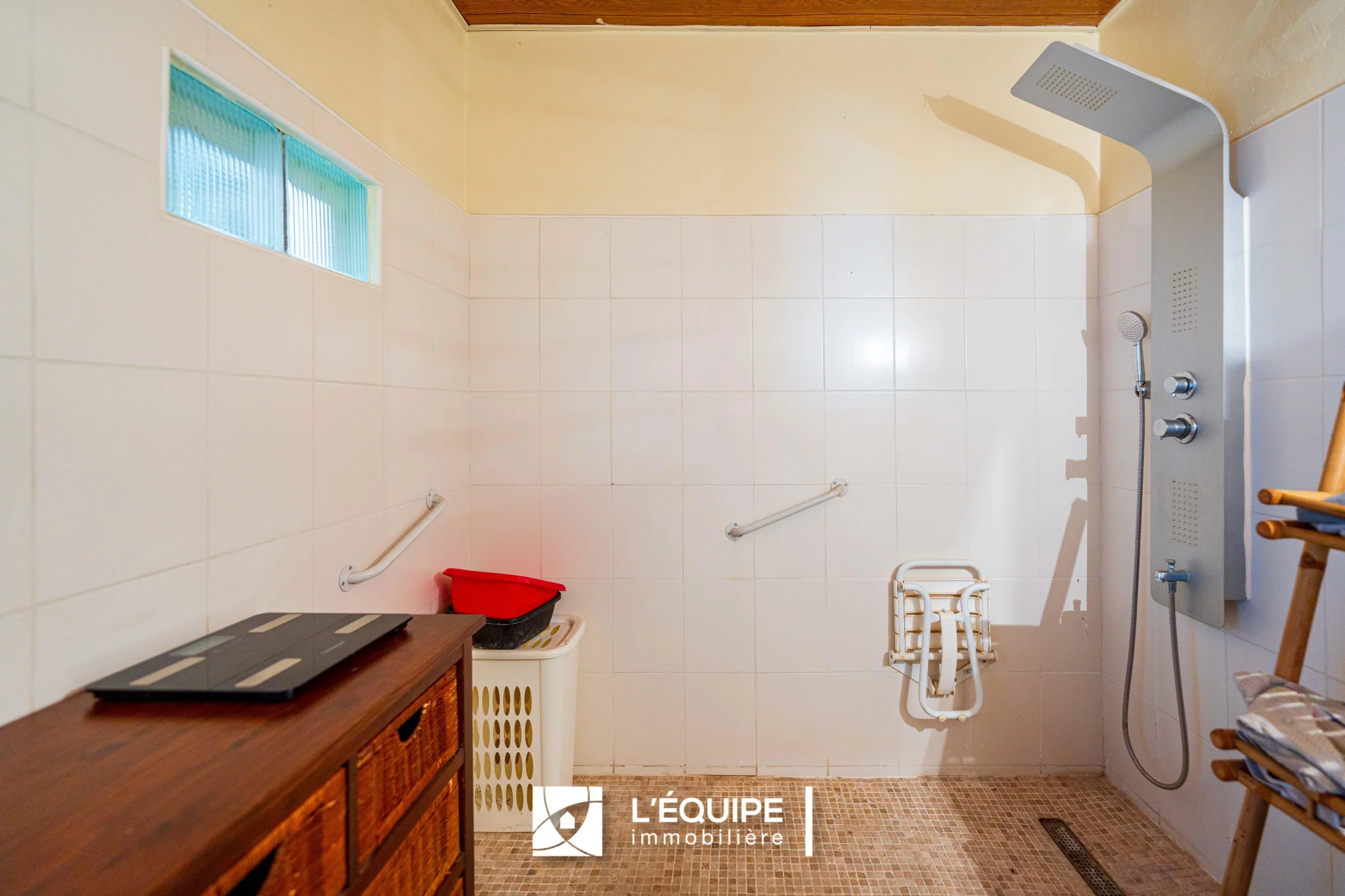 Photo 5 - Maison à vendre - Ancien 320 250 € 5 pièces 153 m² Saint-Denis 97400