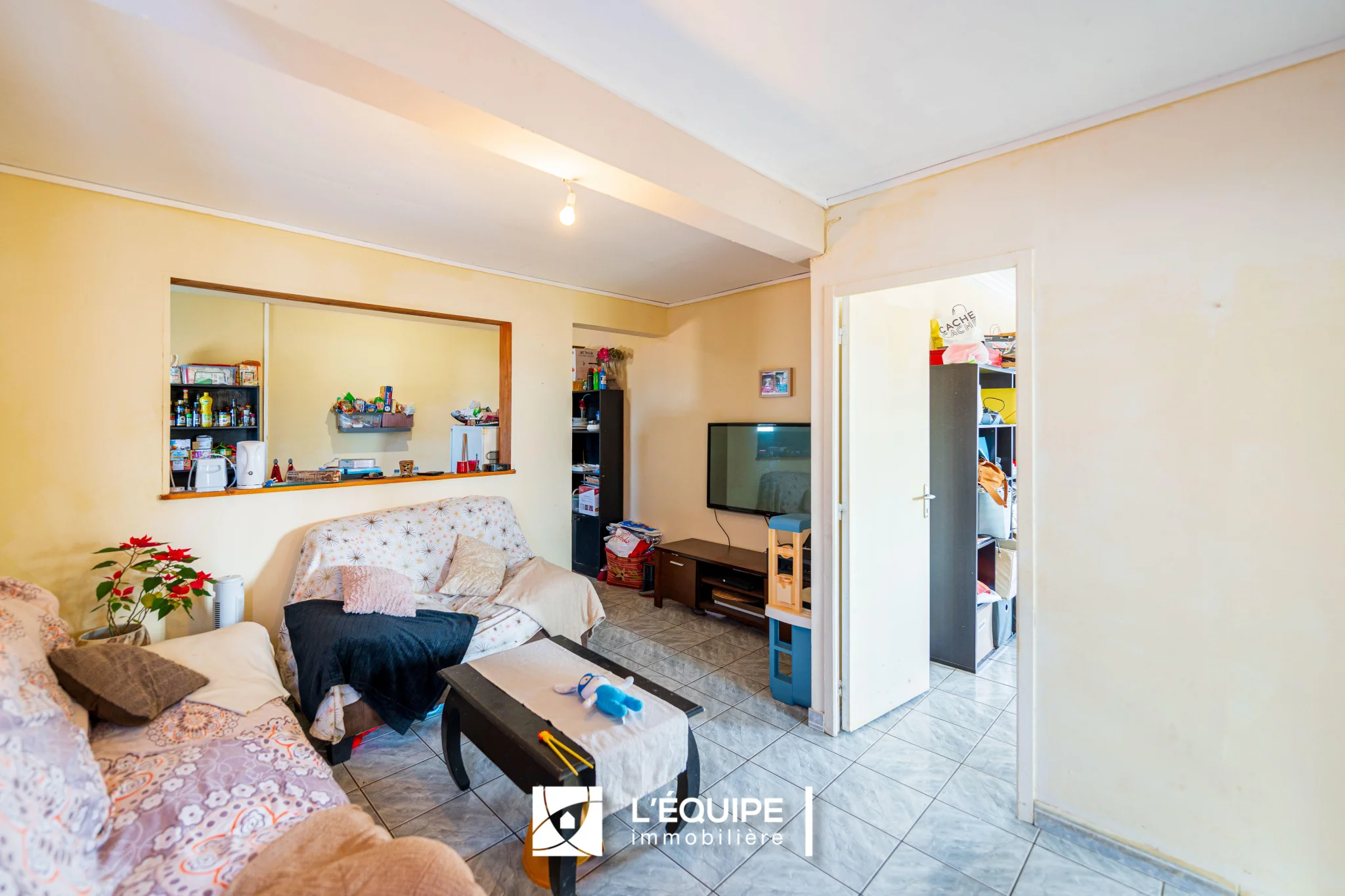 Photo 4 - Maison à vendre - Ancien 224 000 € 5 pièces 2 chambres 124 m² Saint-Benoît 97470