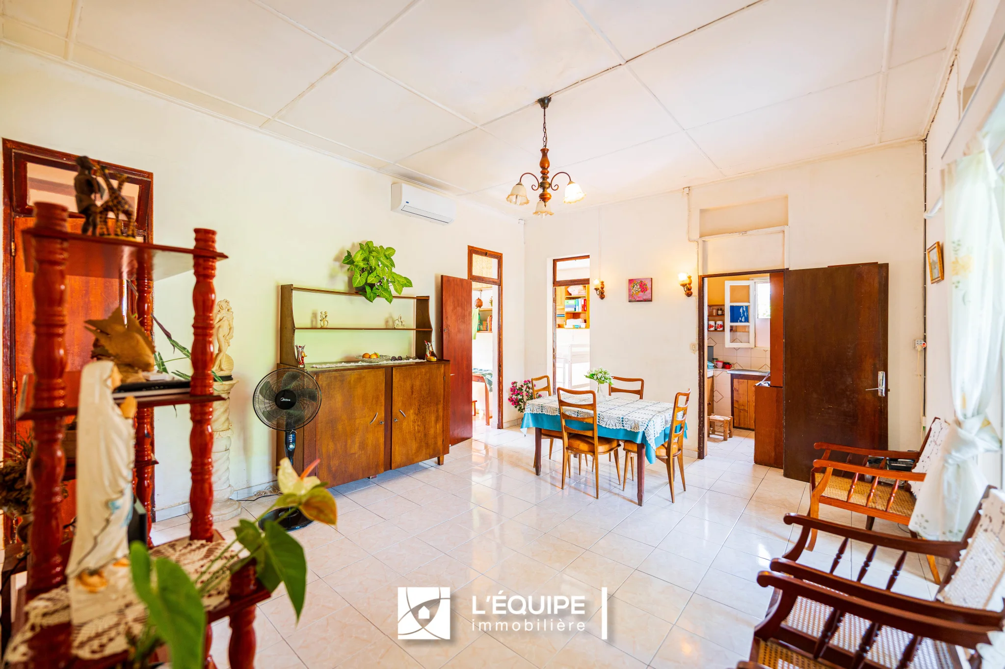 Photo 5 - Maison à vendre - Ancien 299 000 € 7 pièces 3 chambres 81 m² Saint-Denis 97400