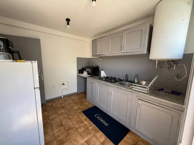 Photo 3 - Maison à vendre - Ancien 245 000 € 4 pièces 2 chambres 75 m² Saint-Pierre 97432