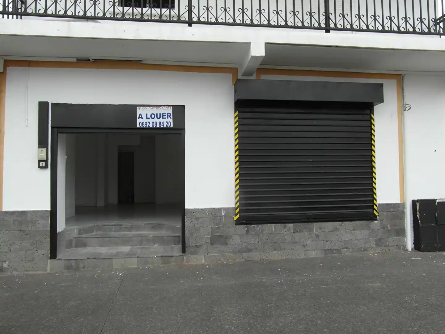 Photo 3 - Local / Bureaux à louer - Ancien 2 334 € 136 m² Saint-Denis 97400