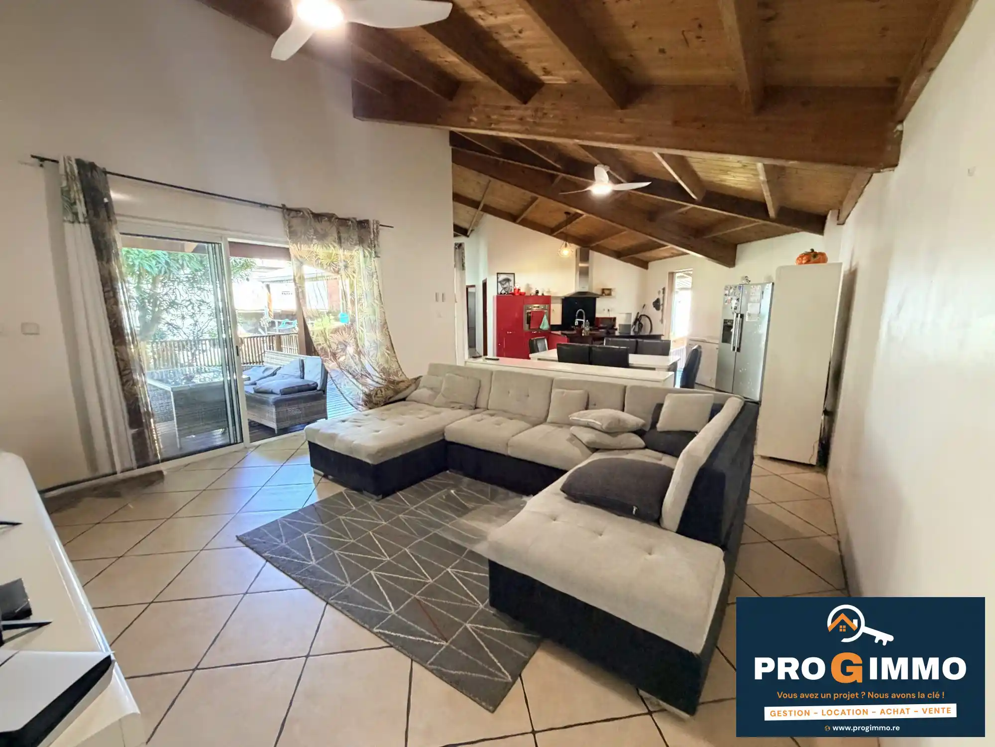 Photo 3 - Maison à vendre - Ancien 337 000 € 4 pièces 3 chambres 105 m² Saint-Pierre 97410