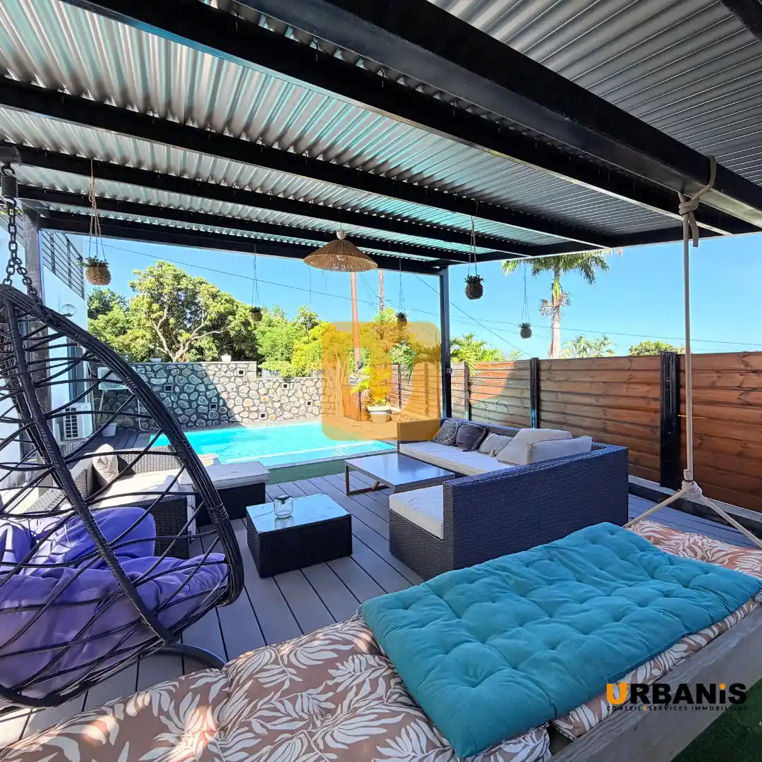 Photo 3 - Maison à vendre - Ancien 420 000 € 5 pièces 4 chambres 130 m² Saint-Paul 97411