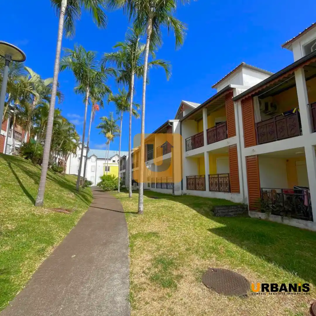 Photo 4 - Appartement à vendre - Ancien 99 000 € 2 pièces 1 chambres 44.2 m² Saint-Denis Sainte-clotilde 97490