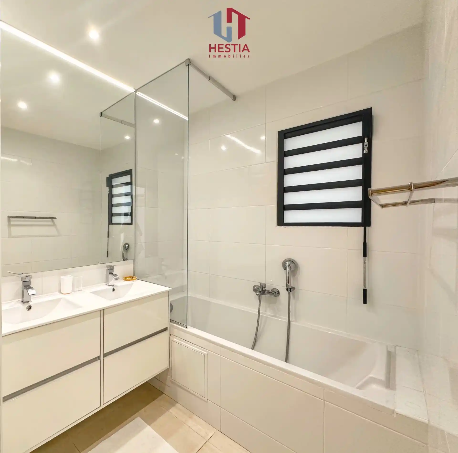 Photo 3 - Appartement à vendre - Ancien 745 000 € 3 pièces 2 chambres 80.8 m² Saint-Paul Saint-Gilles les Bains 97434