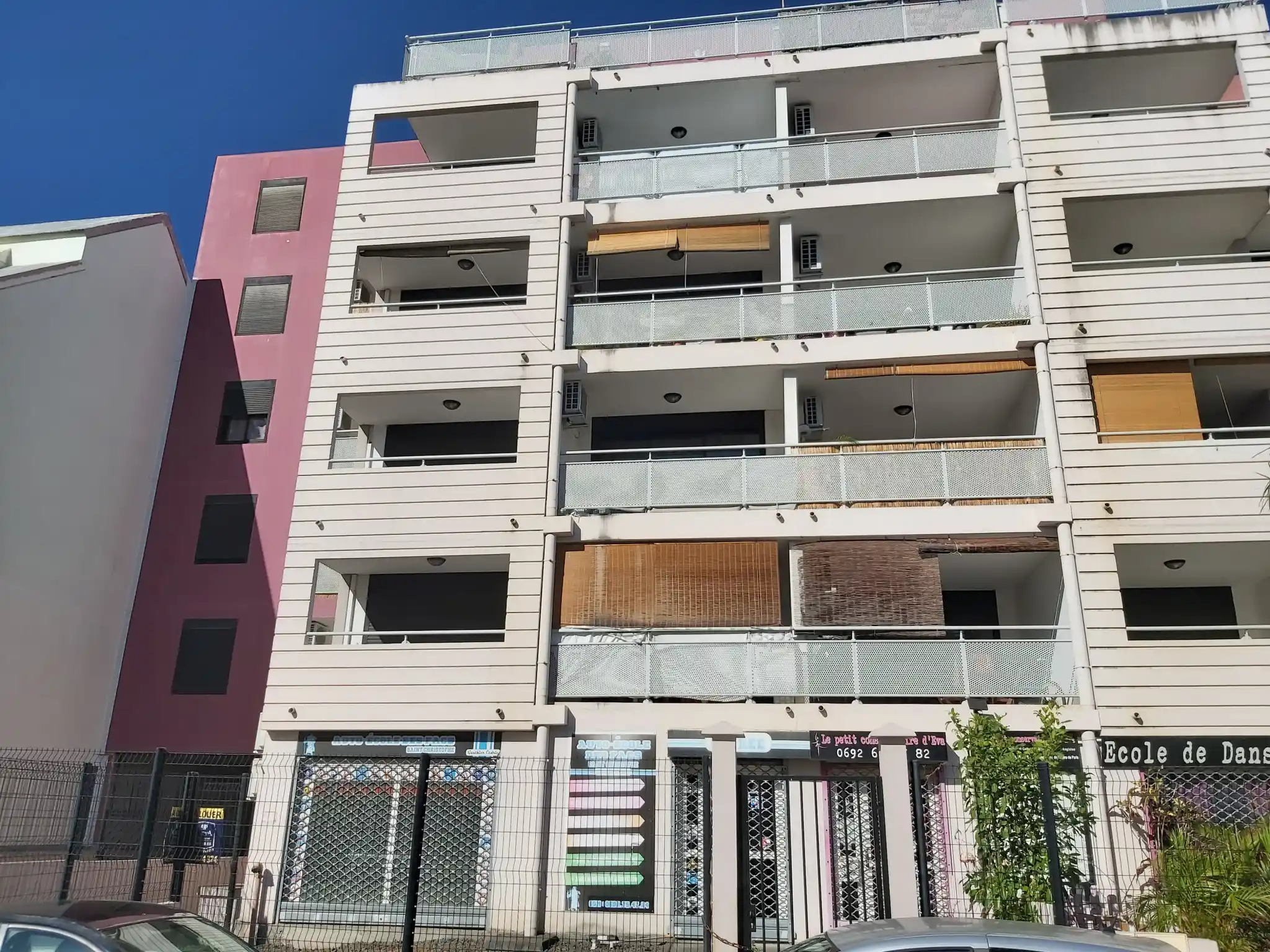 Photo 3 - Appartement à louer - Ancien 557 € 1 pièces 31.31 m² Saint-Denis Sainte-clotilde 97490